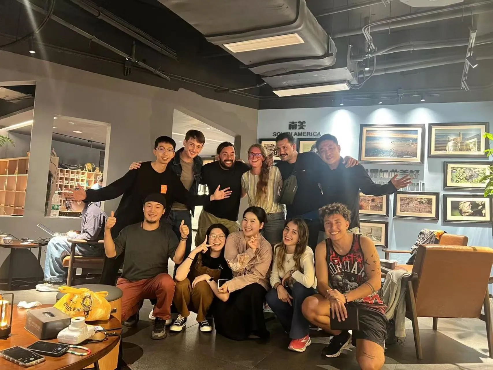 People in Xi'an Desti Youth Park Hostel Bell & Drum Tower