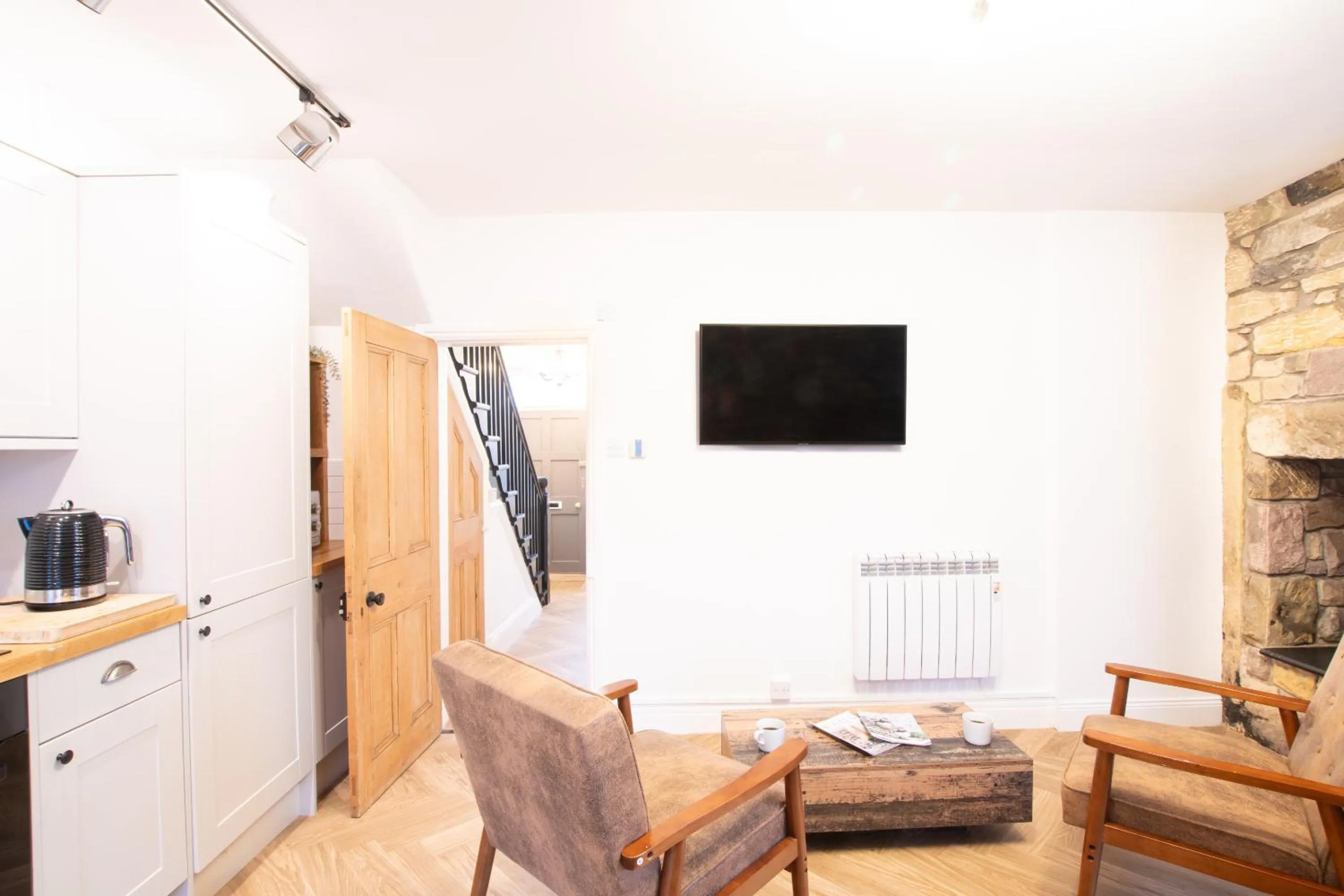 Kitchen or kitchenette in Northern Hideaways St Cuthberts, Seahouses