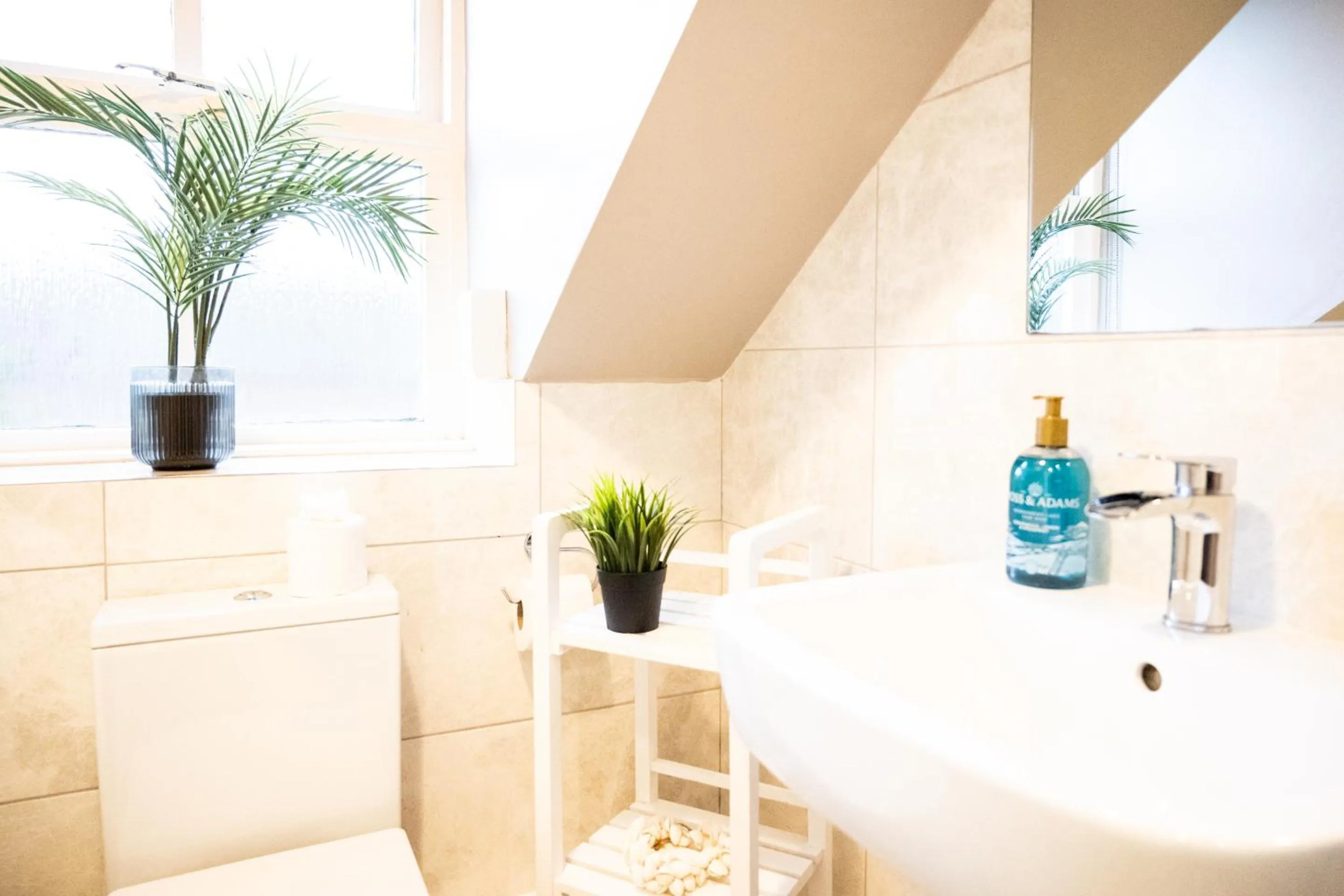 Bathroom in Northern Hideaways St Cuthberts, Seahouses