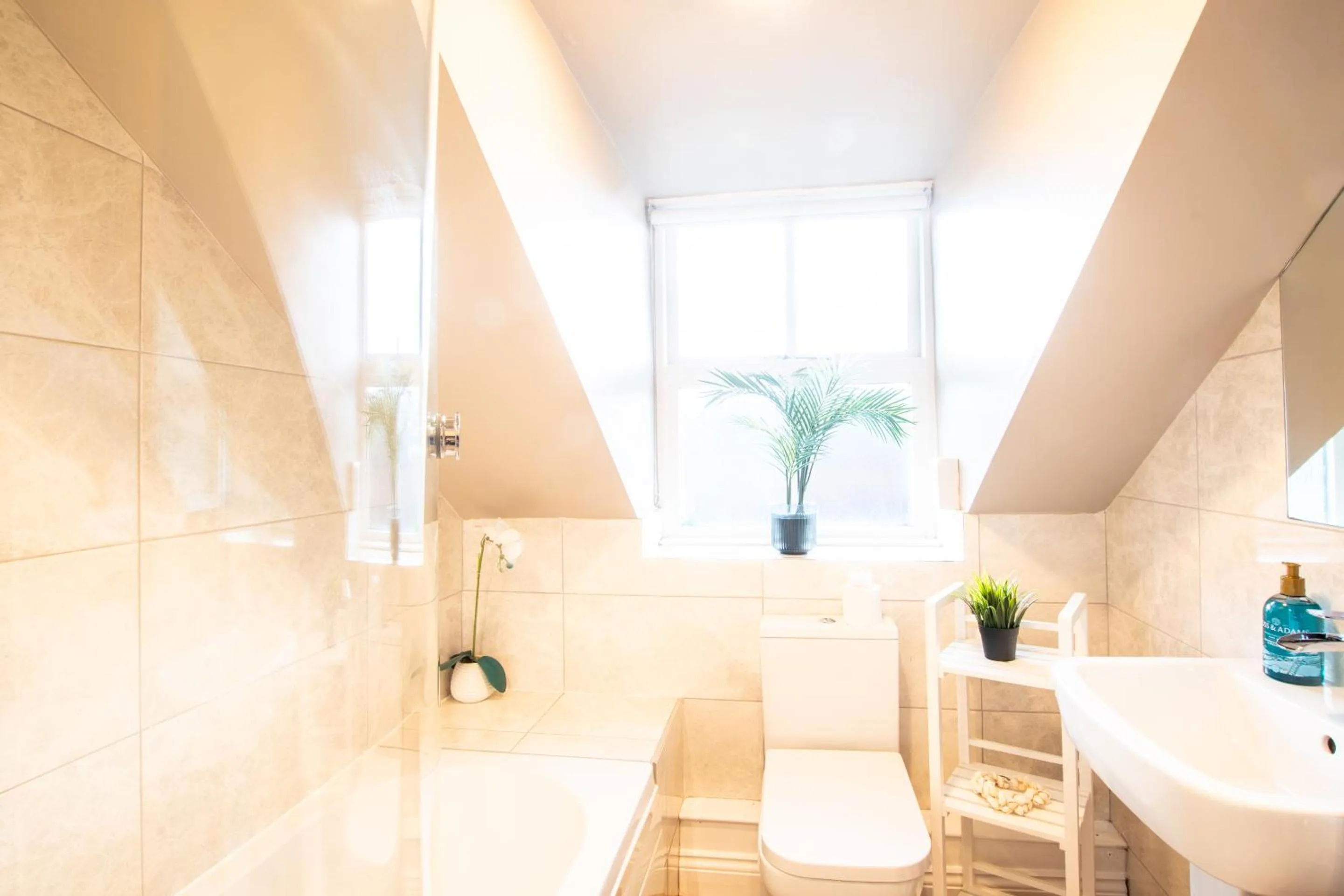 Bathroom in Northern Hideaways St Cuthberts, Seahouses