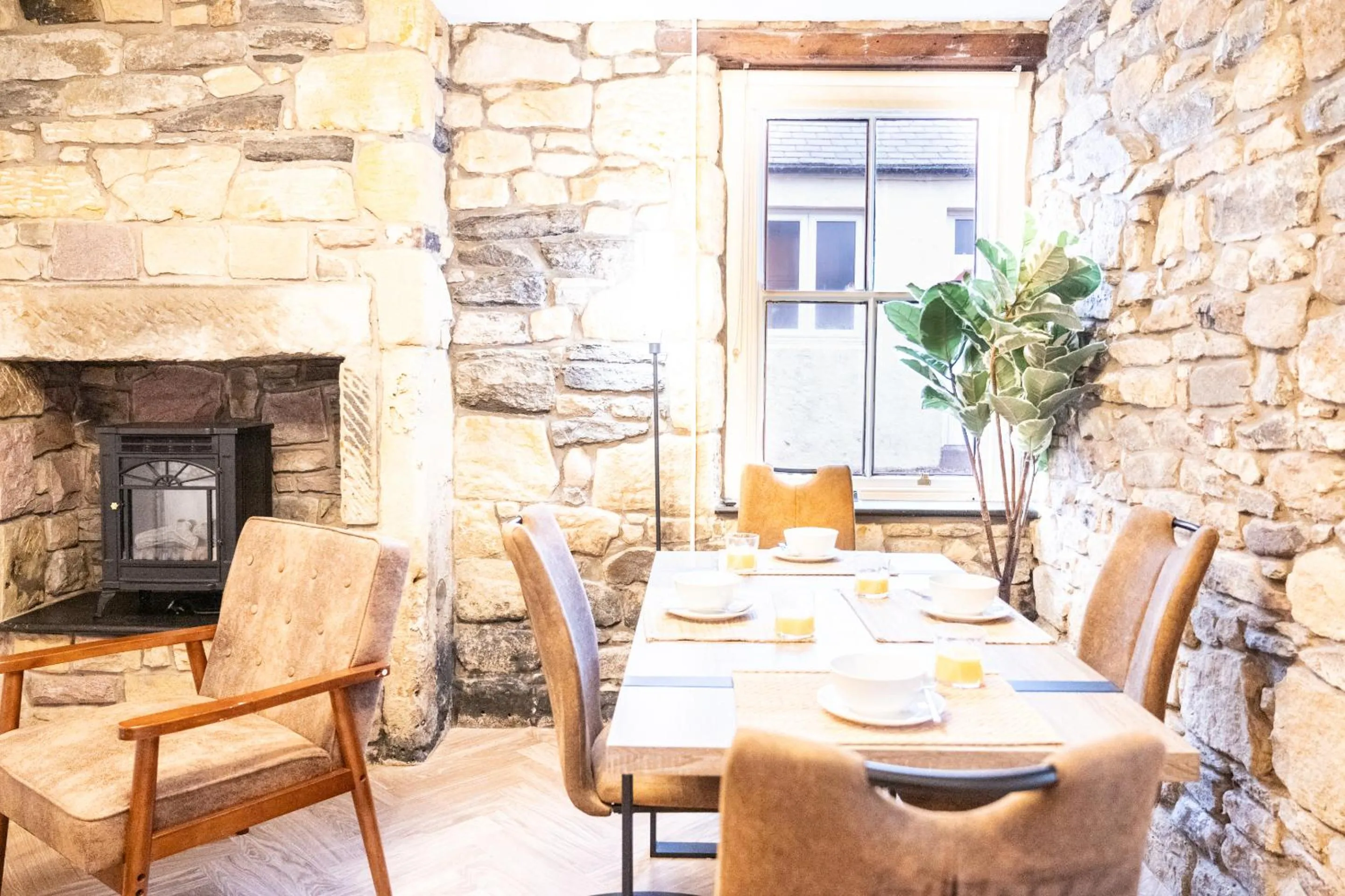 Kitchen or kitchenette in Northern Hideaways St Cuthberts, Seahouses