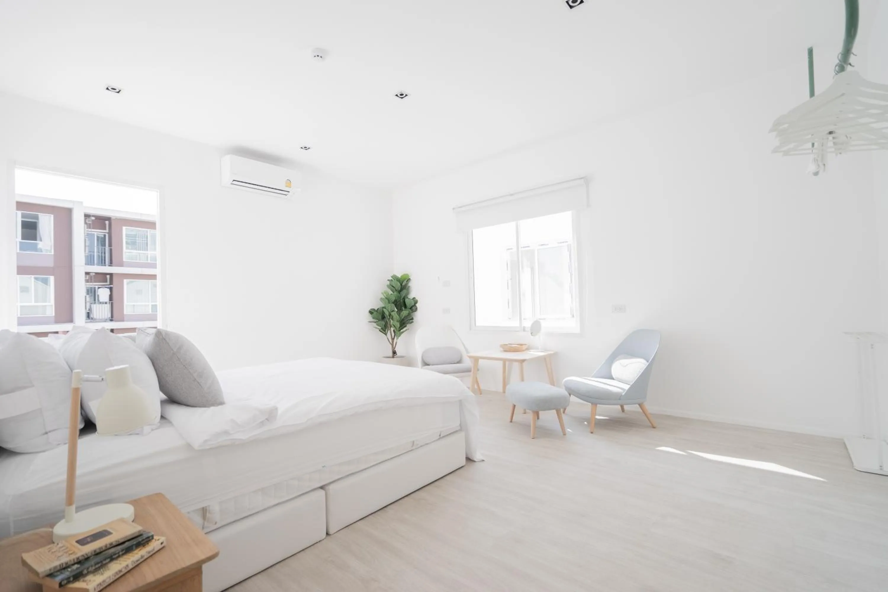 Photo of the whole room, Bed in Any Day House Chiang mai - SHA Plus