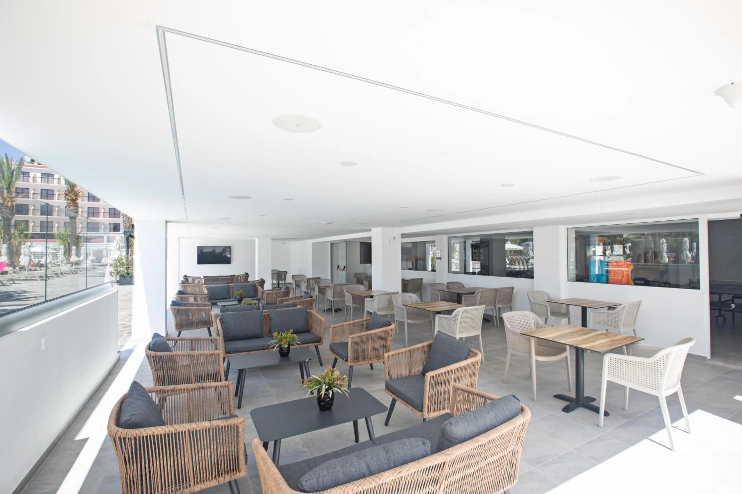 Bohemian Gardens Hotel