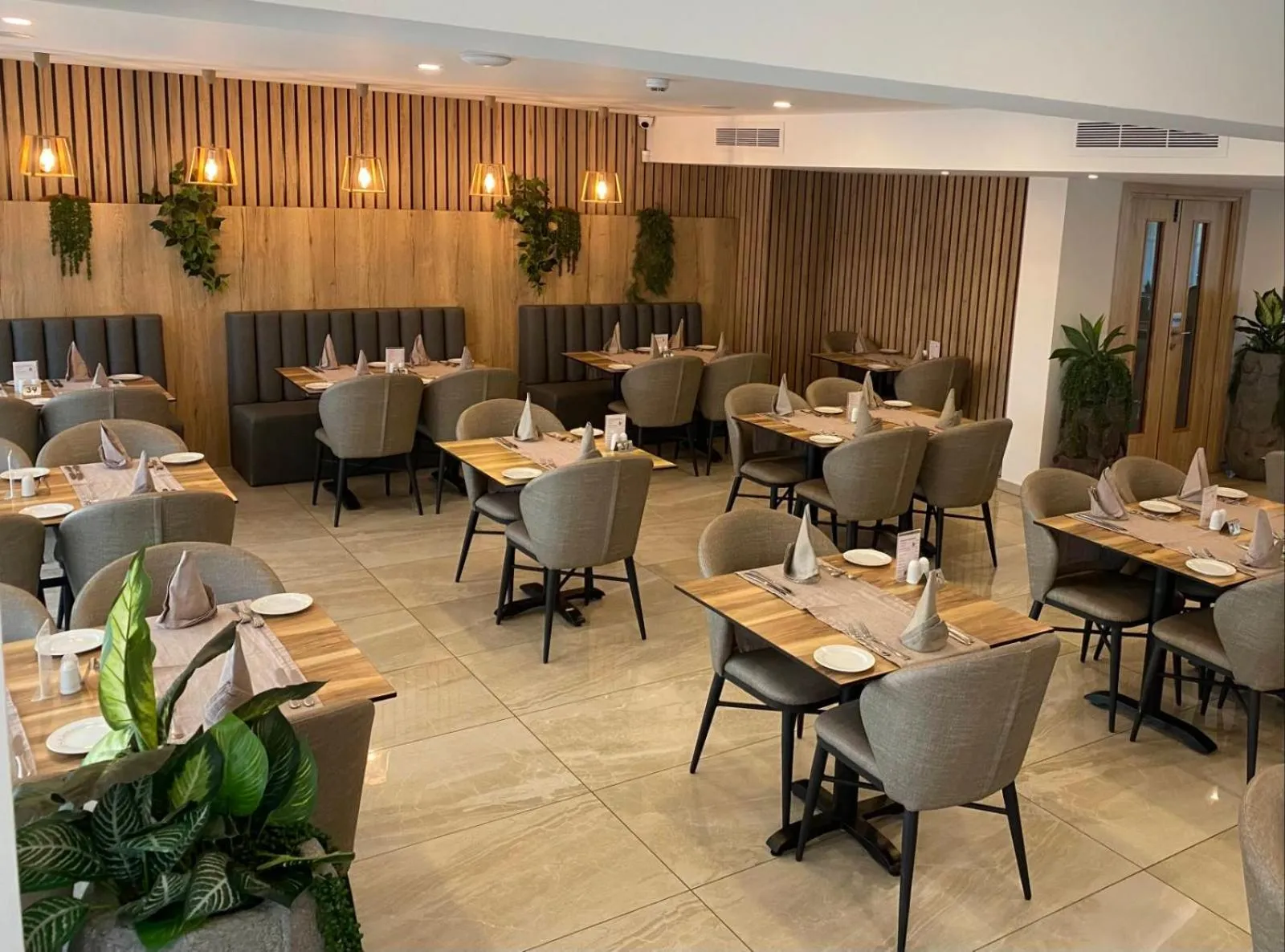 Bohemian Gardens Hotel