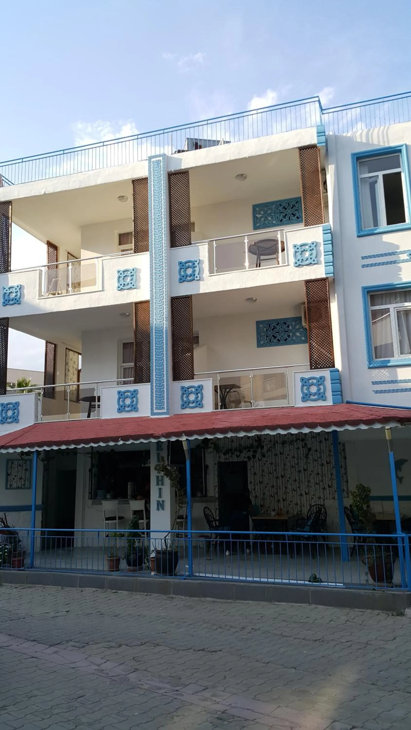 Facade/entrance in Delphin Hotel Side