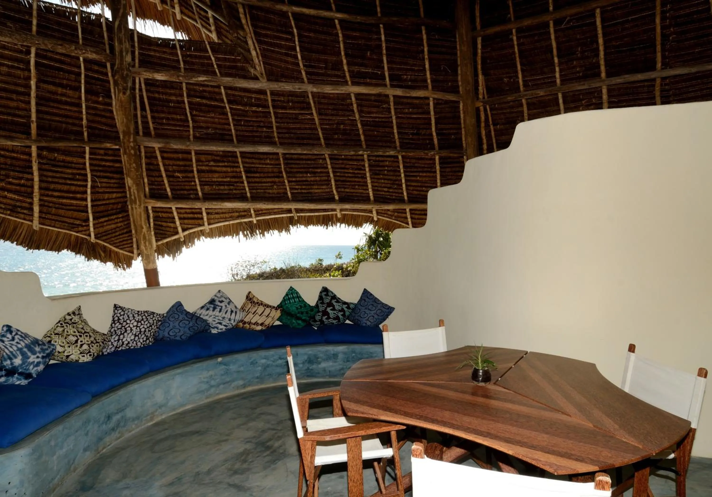 Dining area in Unguja Lodge