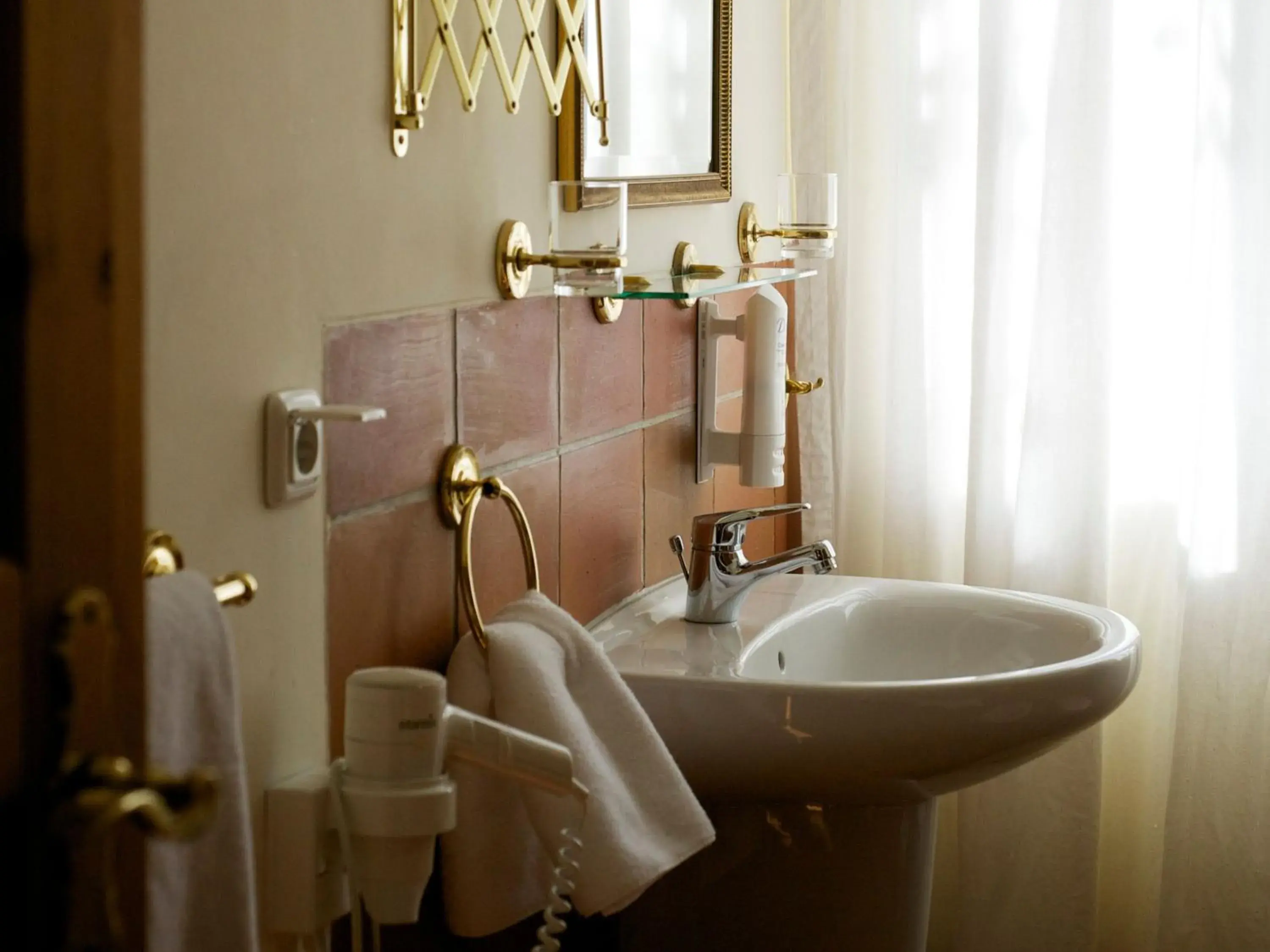 Two-Bedroom Apartment in Landhaus Alte Schmiede Two-Bedroom Apartment in Landhaus Alte Schmiede