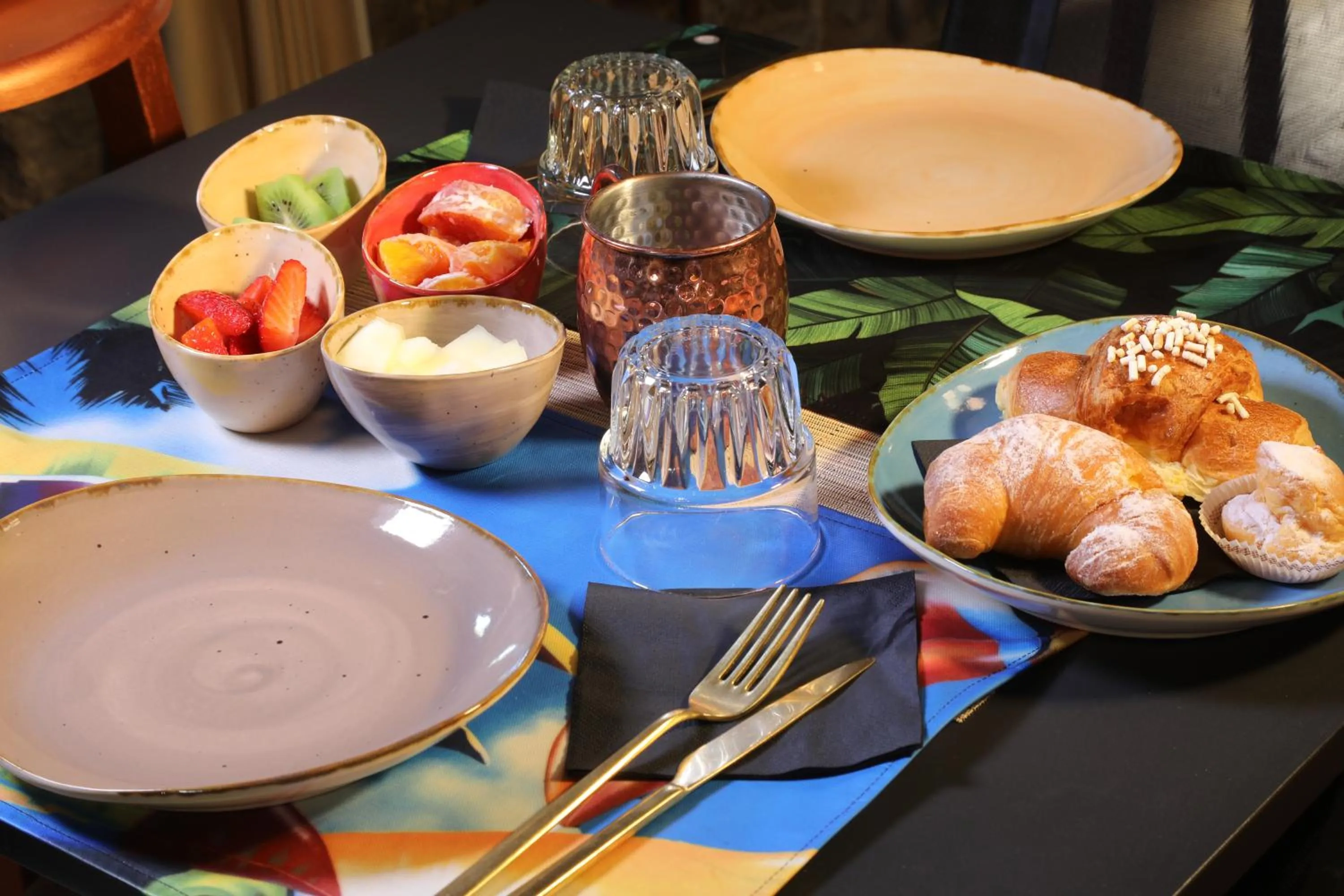 Breakfast in Suites&Atelier Lake Como