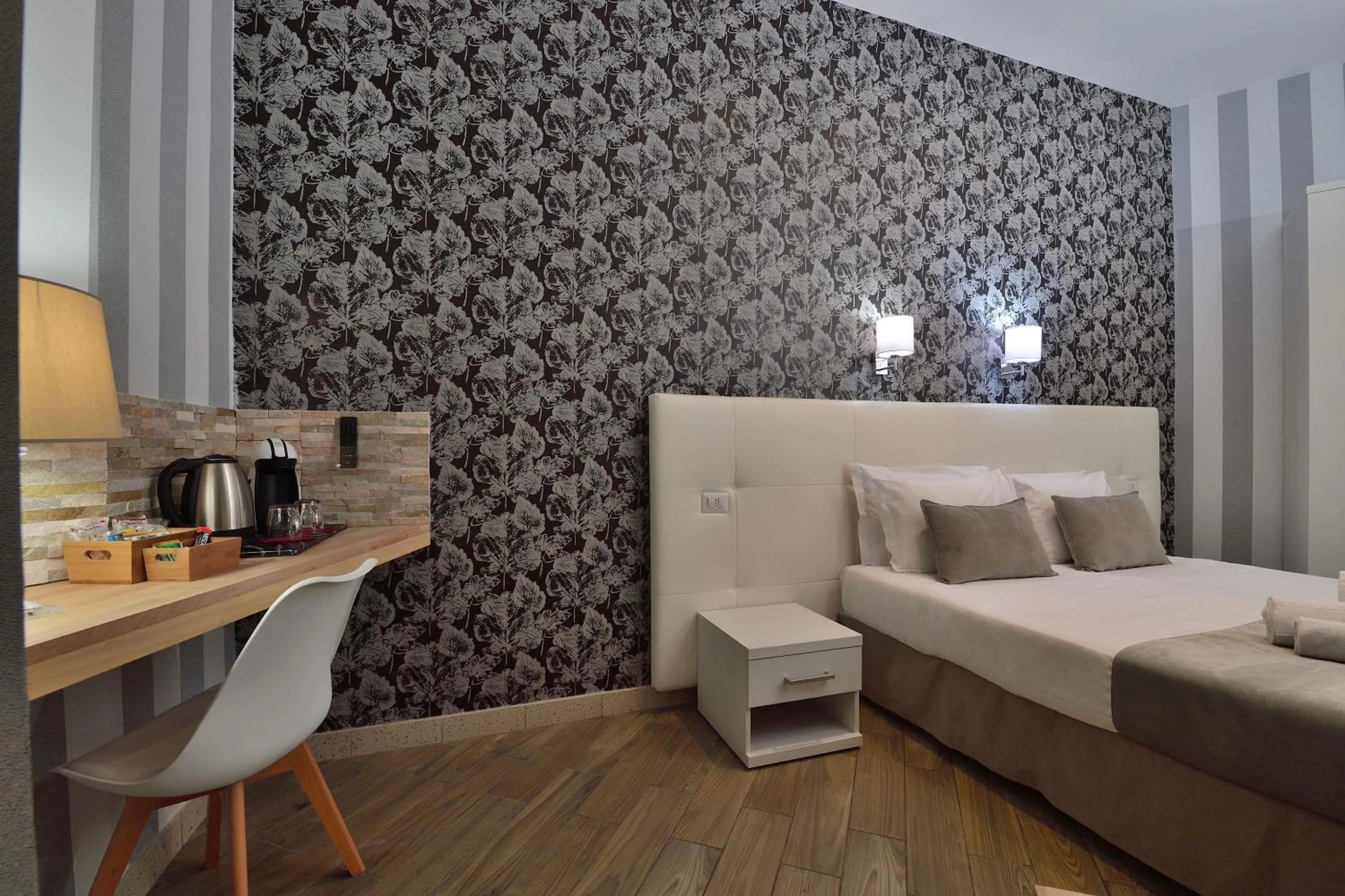 Bed in Rome Vatican Inn