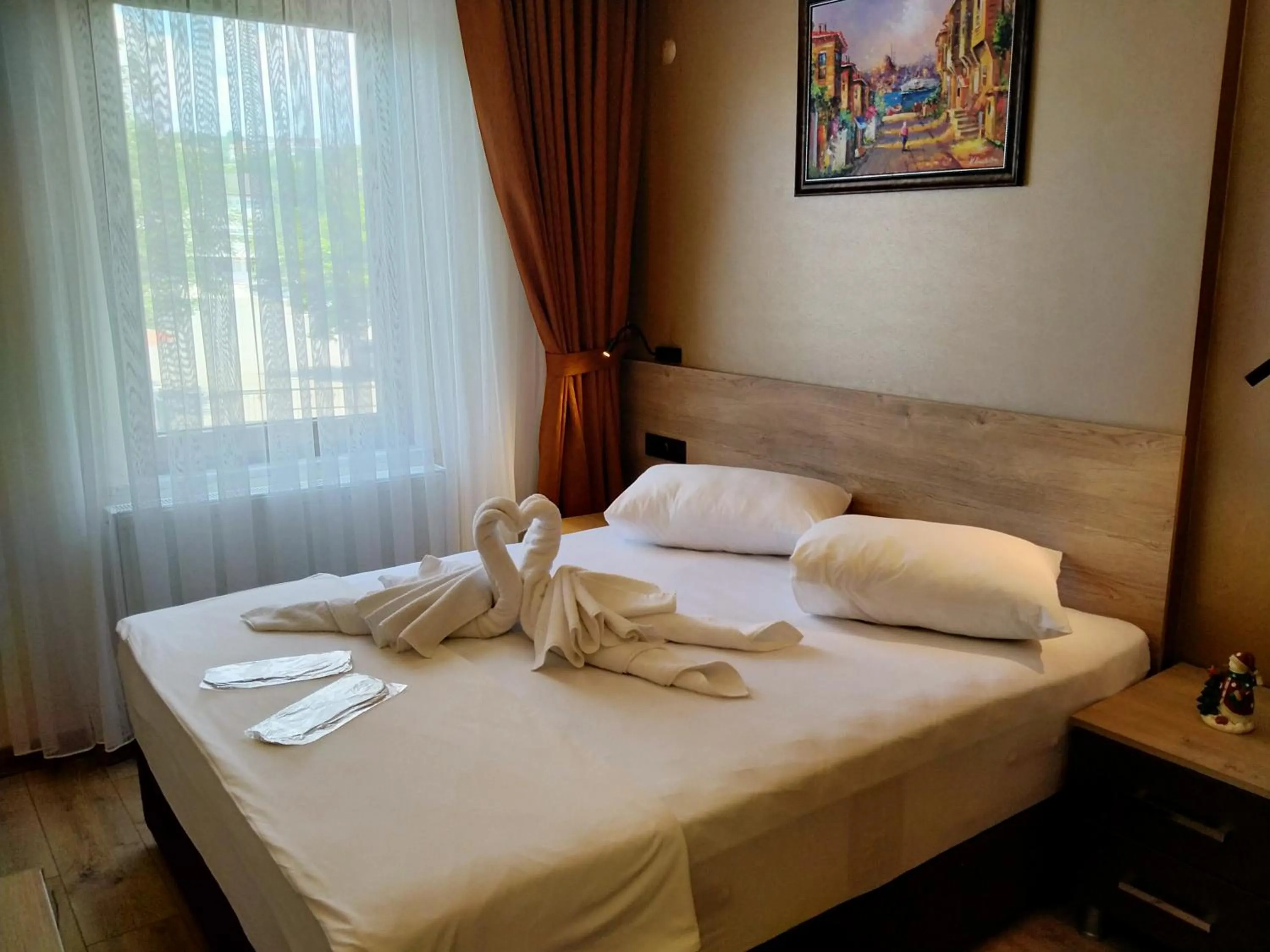 Bed in Palmiye Royale Palace