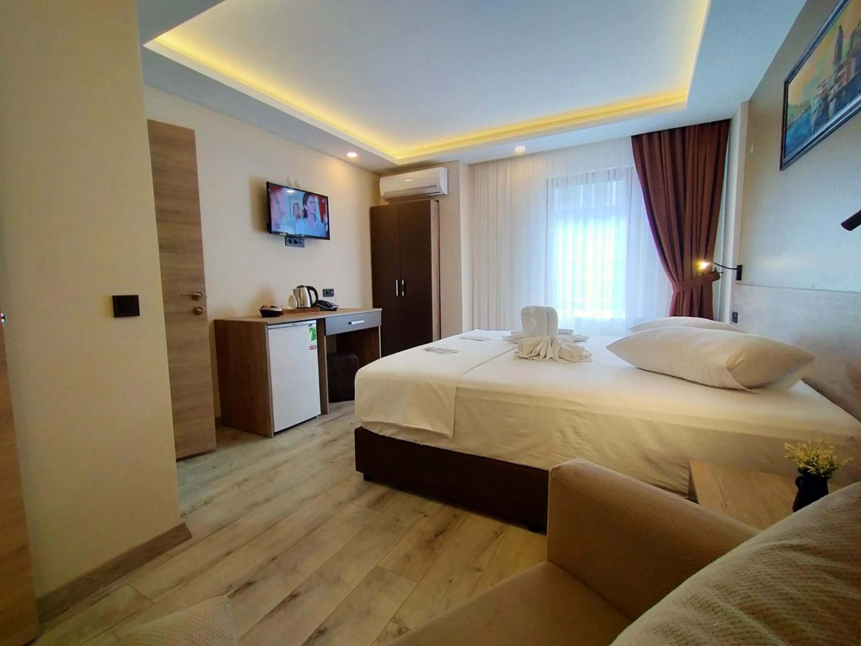 Bed in Palmiye Royale Palace