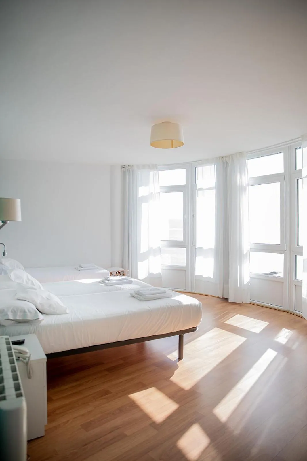 Bedroom, Bed in Hotel Mar de Fisterra