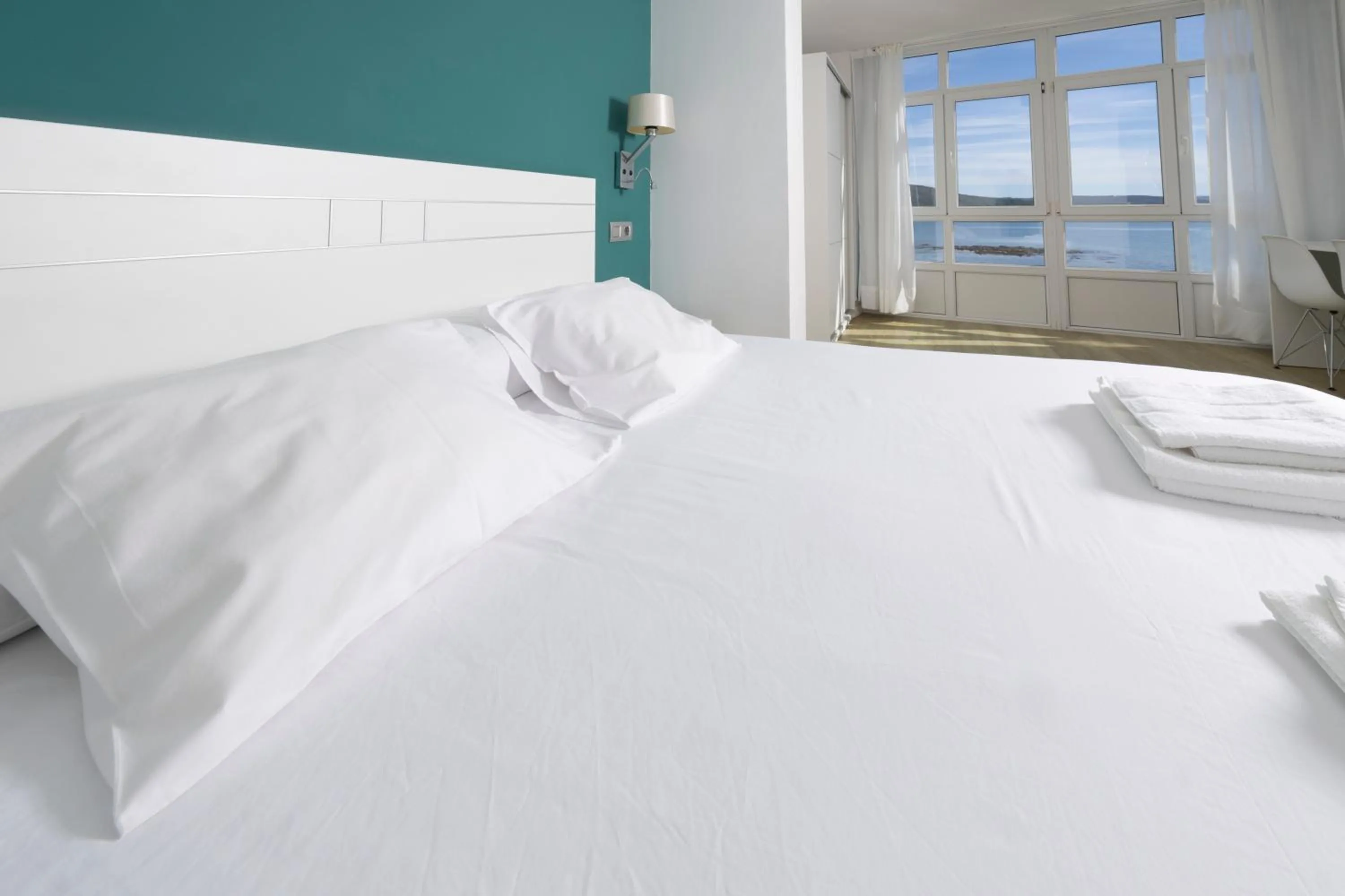 Photo of the whole room, Bed in Hotel Mar de Fisterra