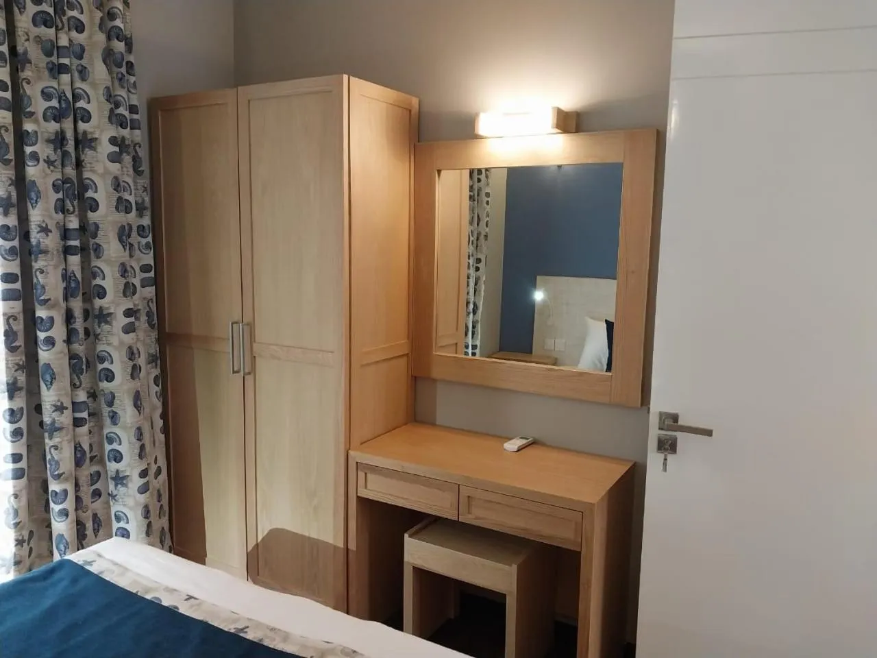 Bedroom, Bed in Le Grand Bleu Hotel