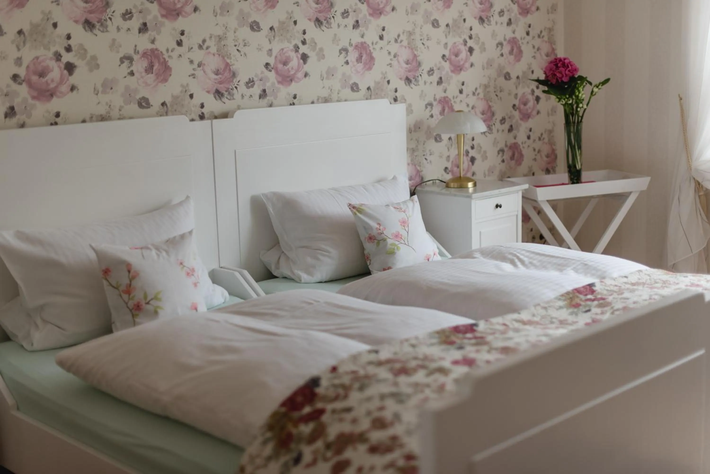 Bed in Weingut und Gästehaus Zilliken