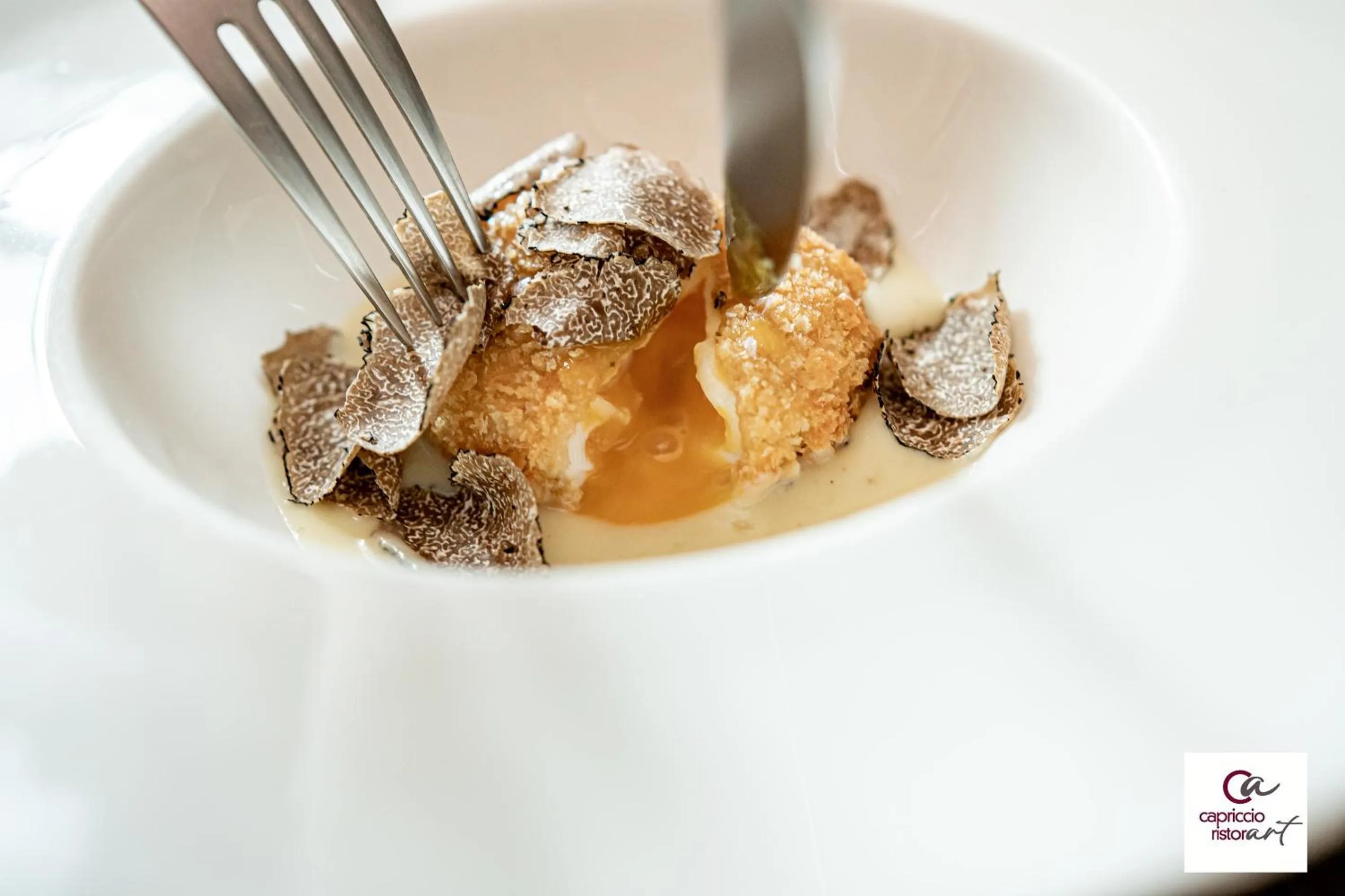 Restaurant/places to eat in Capriccio Art Hotel