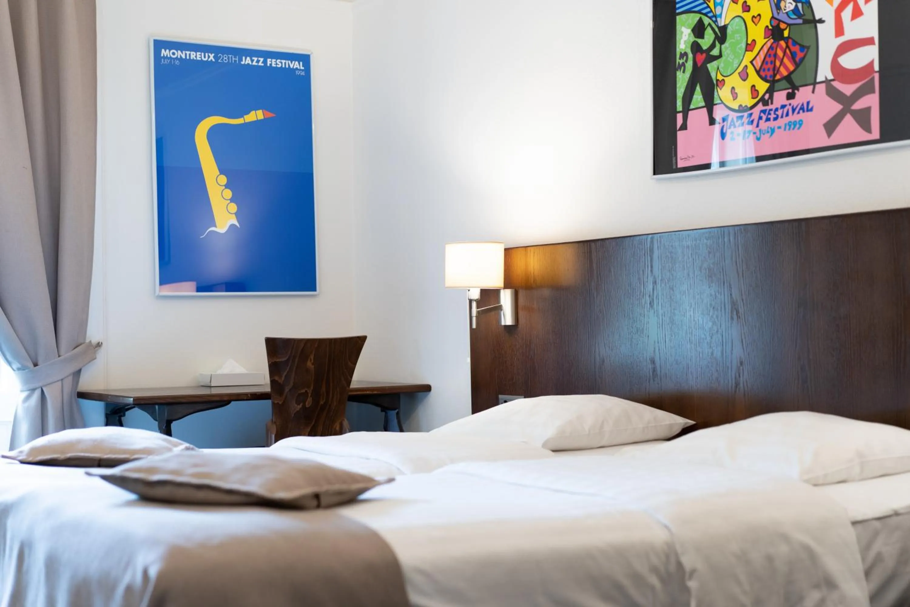 Photo of the whole room, Bed in J5 Hotels Helvetie & La Brasserie