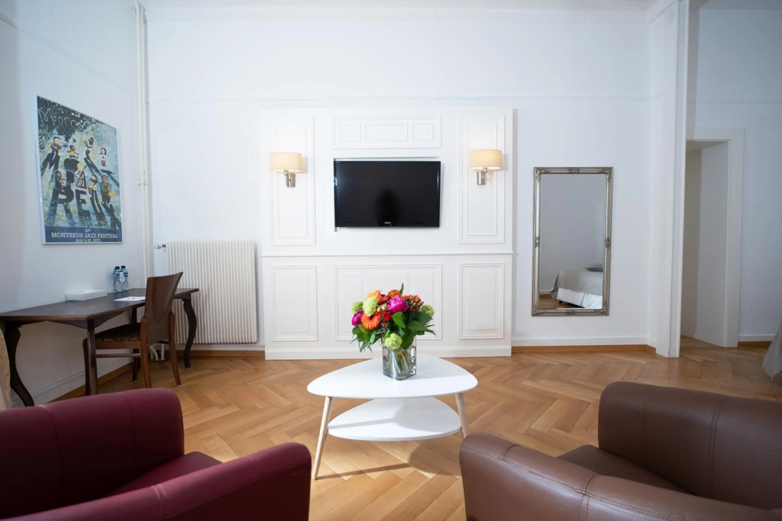 Photo of the whole room in J5 Hotels Helvetie & La Brasserie