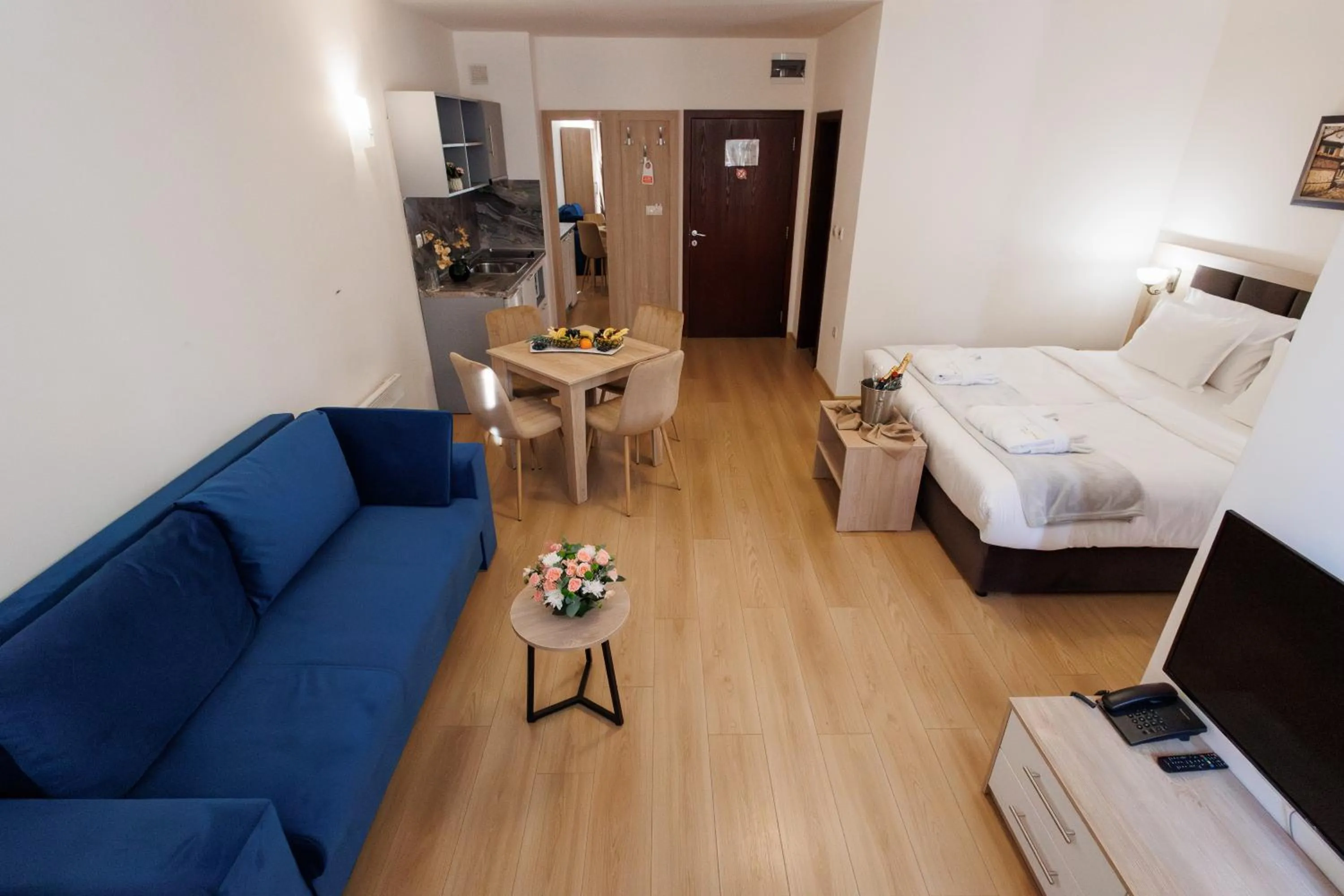 Bed in Smartr Green Wood Hotel & Spa