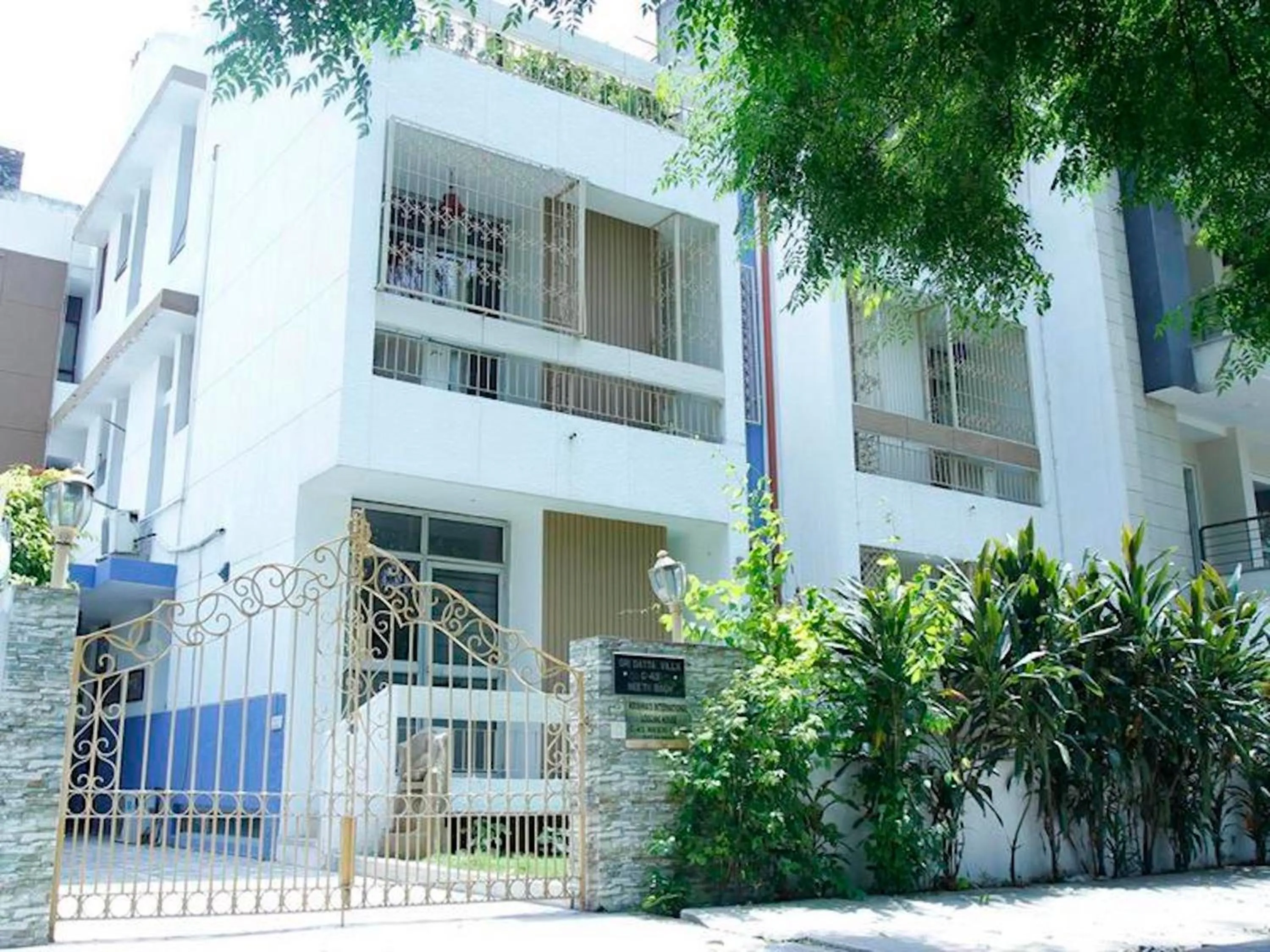 Property building in Maplewood Guest House, Neeti Bagh, New Delhiit is a Boutiqu Guest House - Room 4