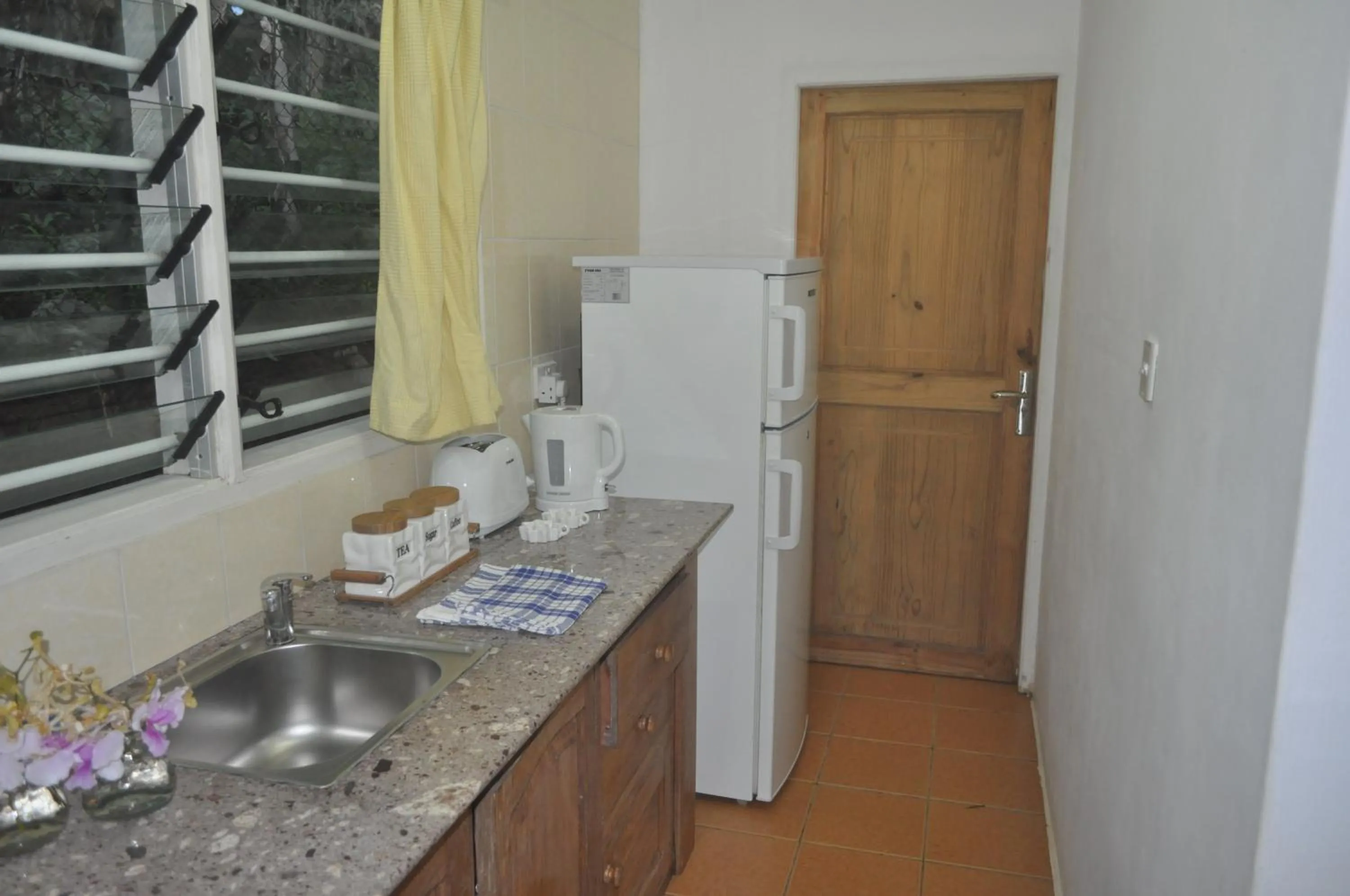 Kitchen or kitchenette in Kokogrove Chalets