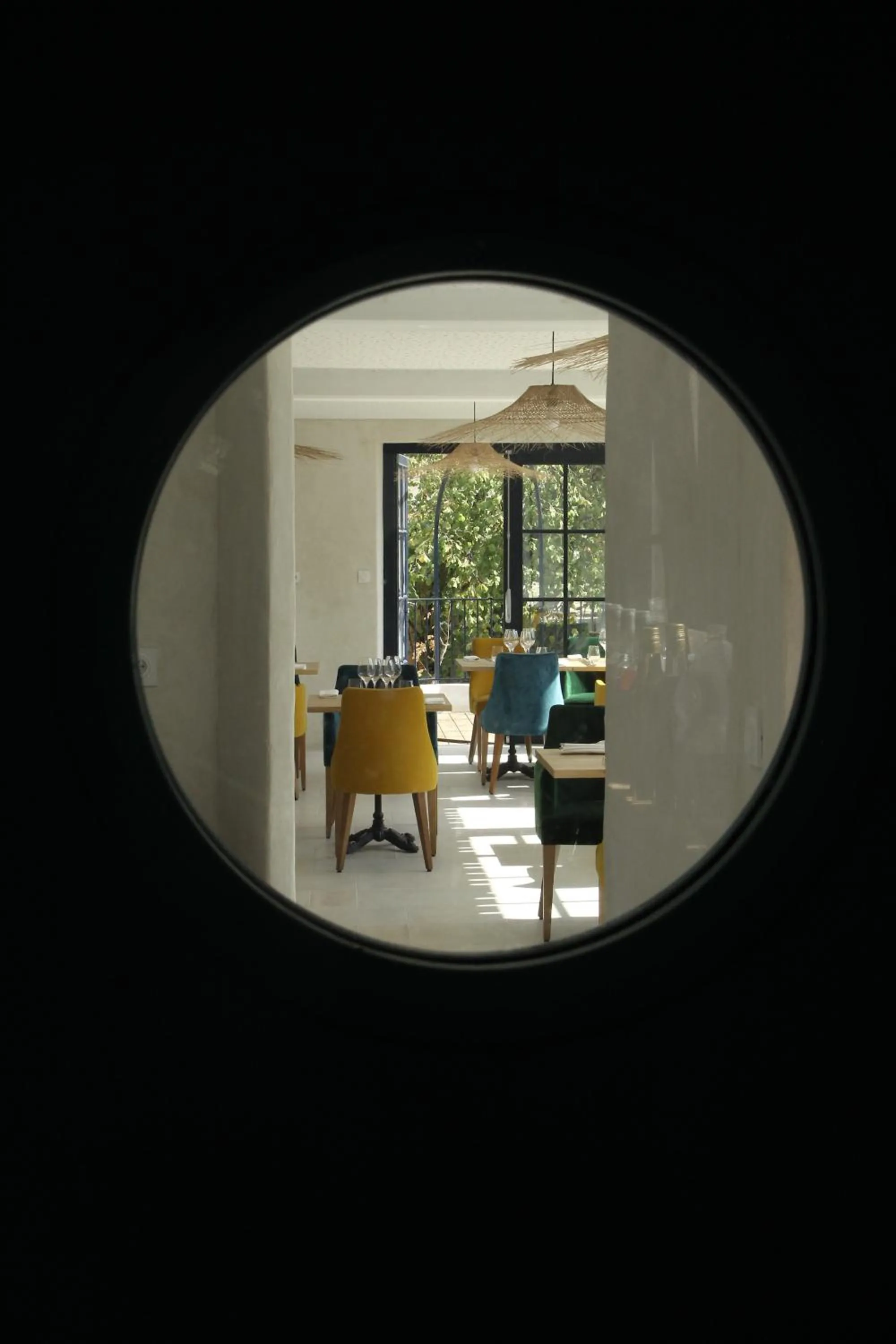 Dining area in L'Audacieuse