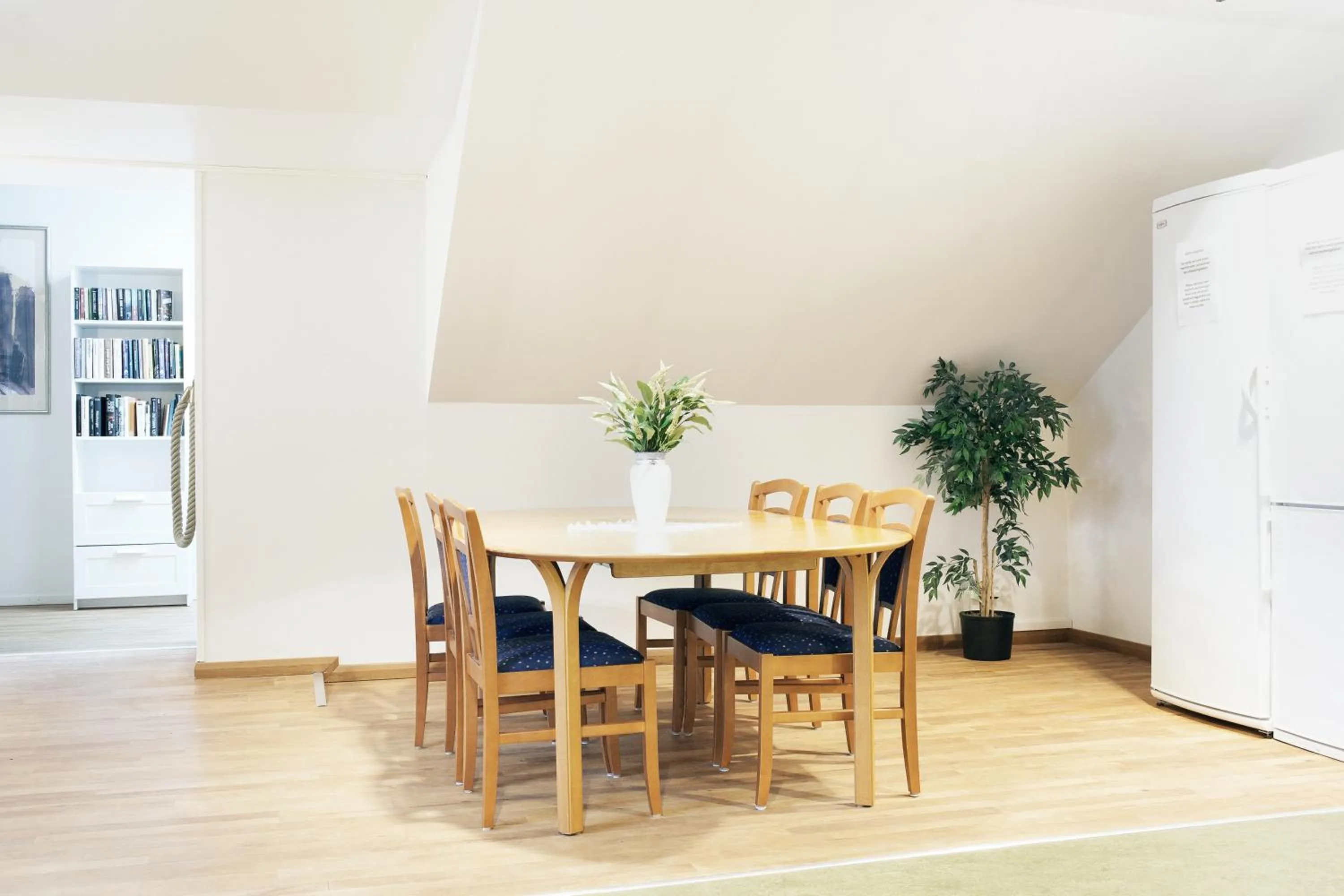 Restaurant/places to eat in Pronova Hotell & Vandrarhem