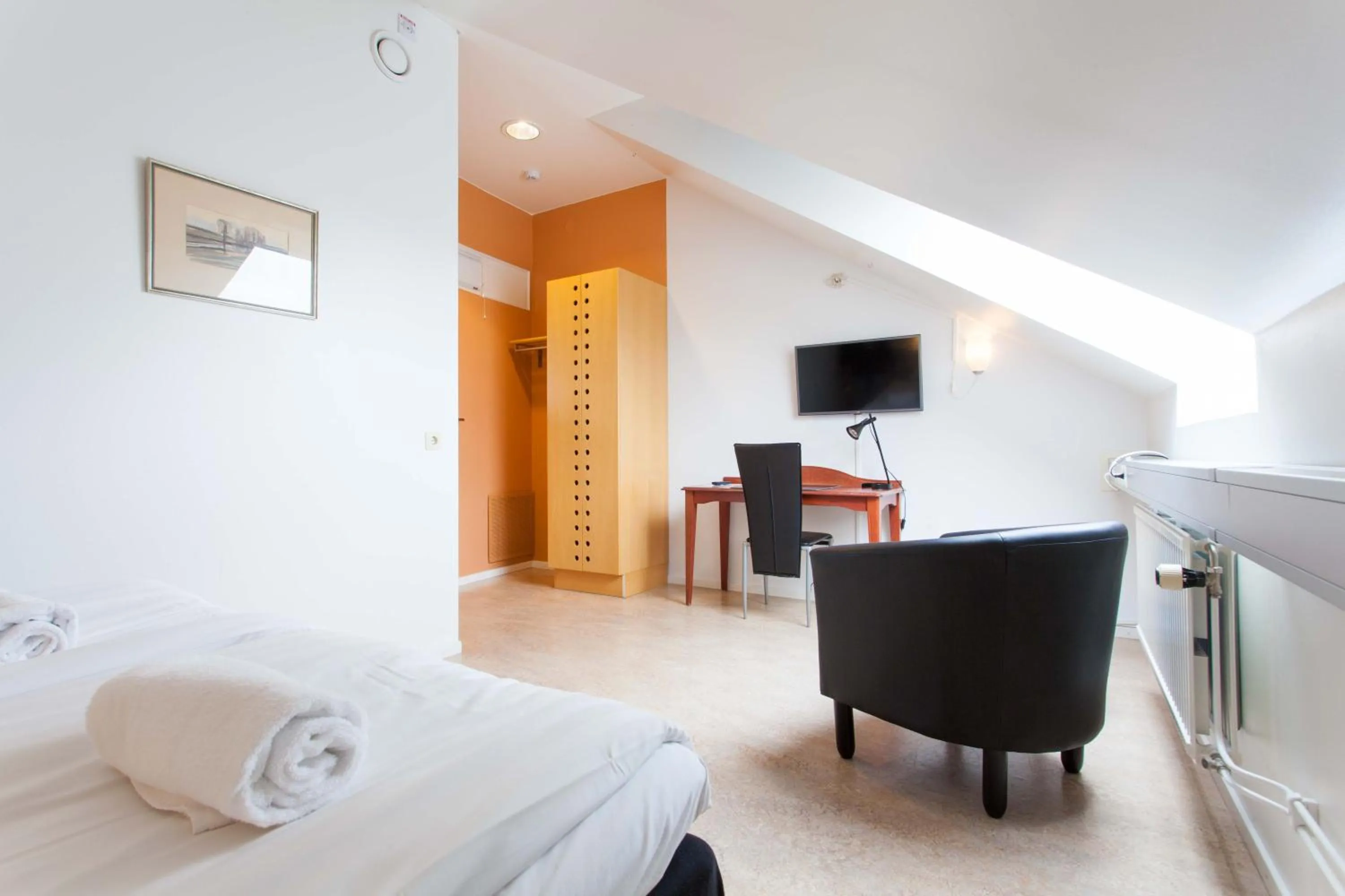 Photo of the whole room, Bed in Pronova Hotell & Vandrarhem