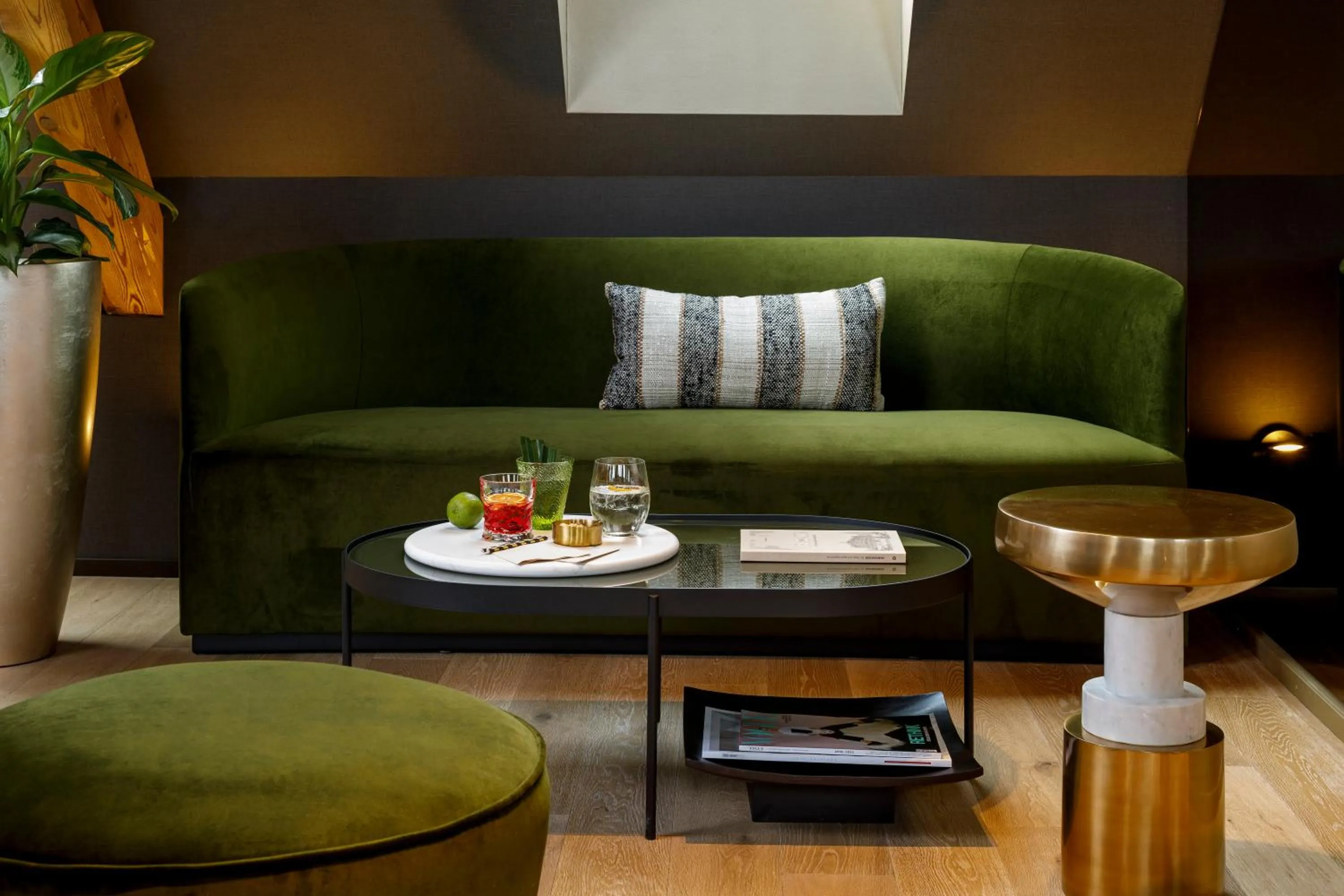 Lounge or bar in Small Luxury Hotel Ambassador Zurich