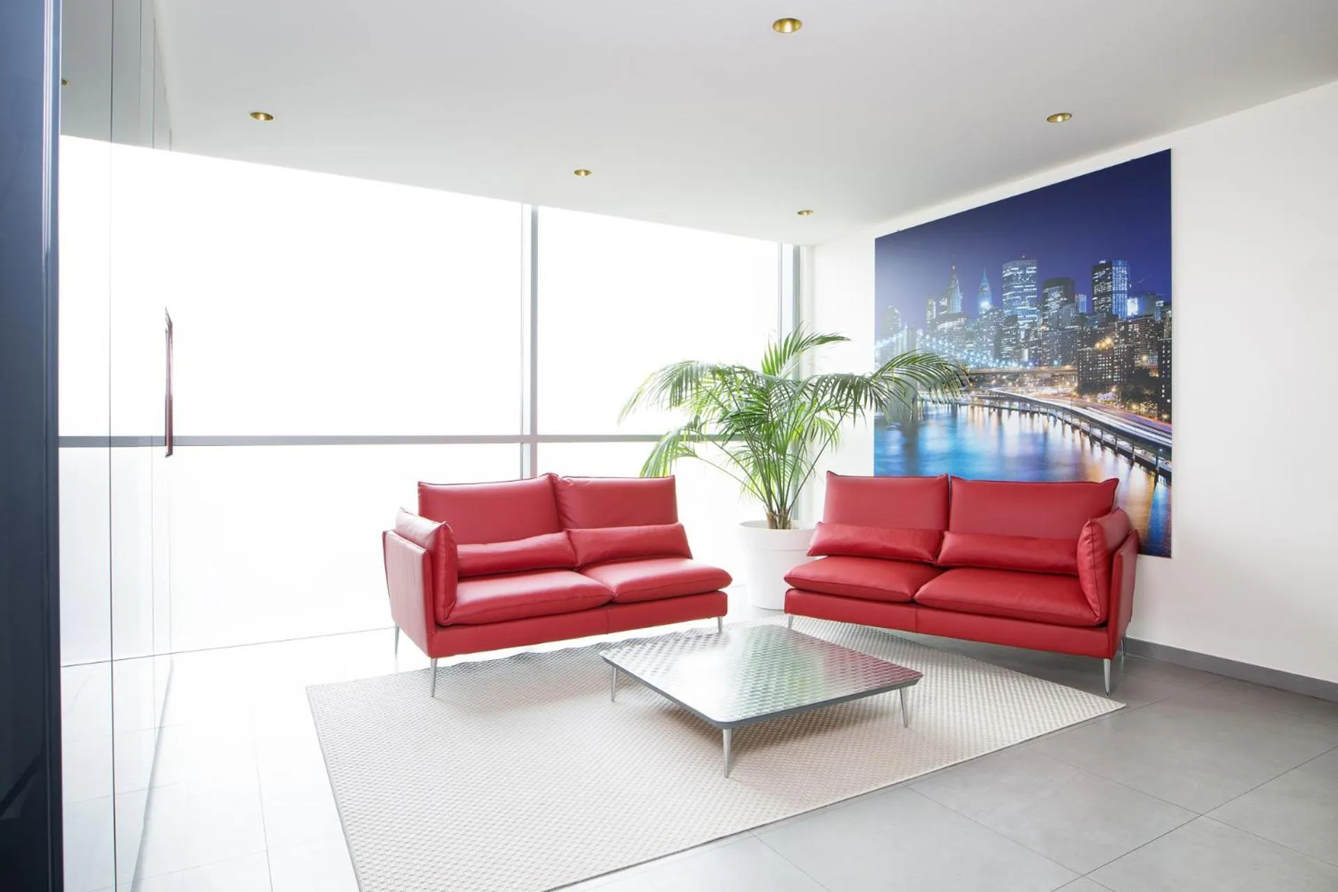 Communal lounge/ TV room in Hotel Al Veliero