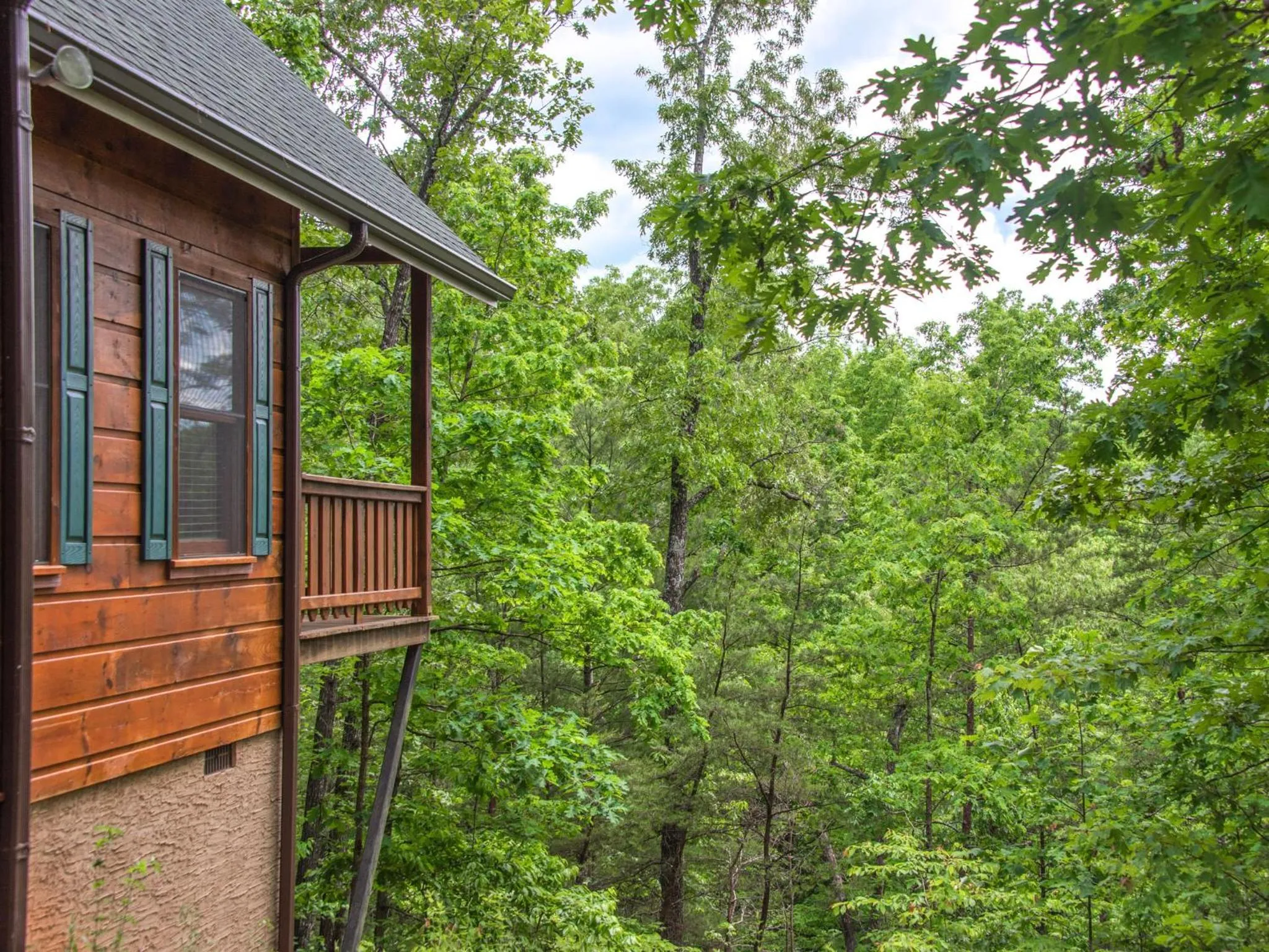 Property building in Macys Hideaway