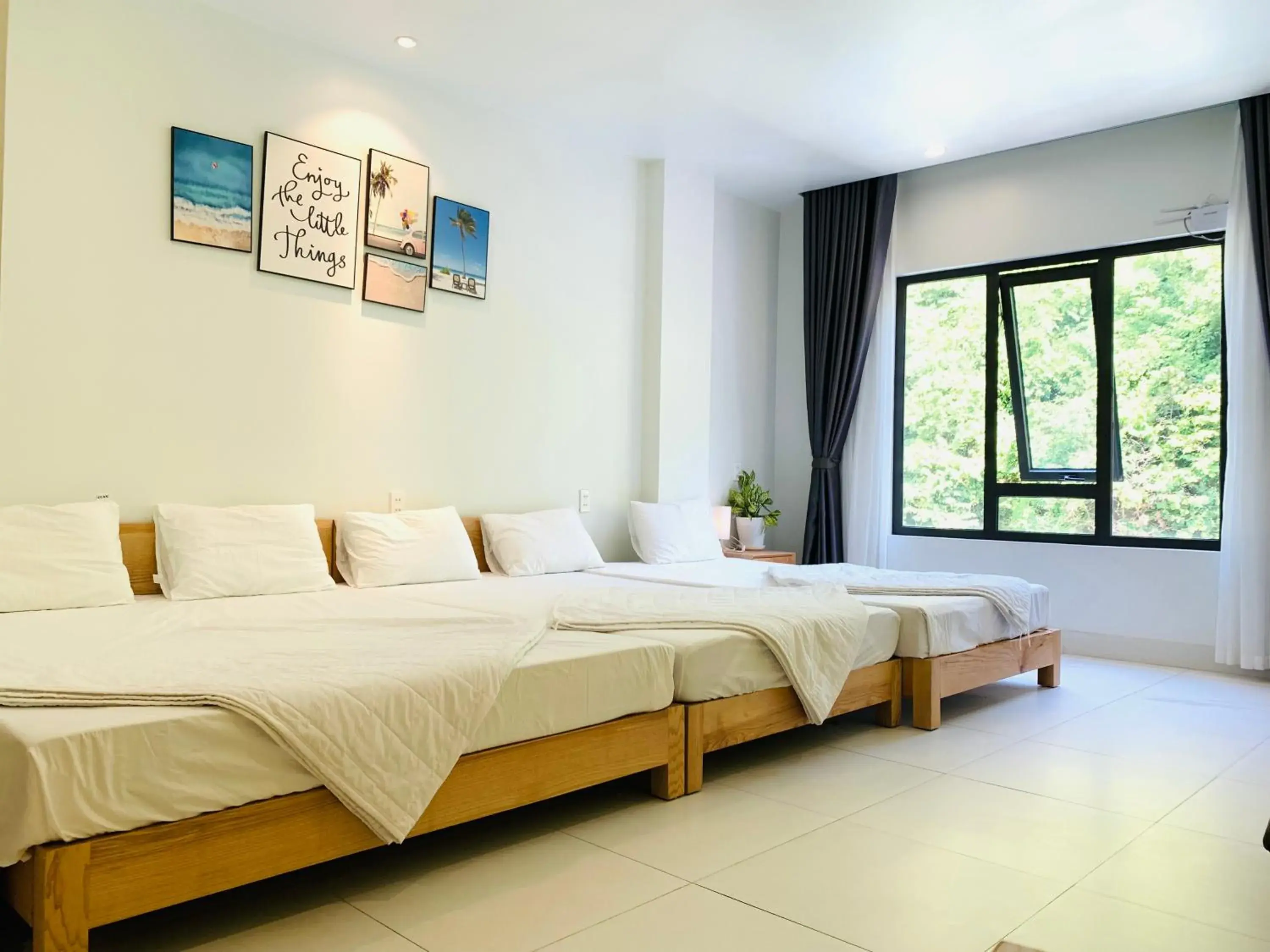 Quadruple Room with Private Bathroom in Rustic house Quadruple Room with Private Bathroom in Rustic house