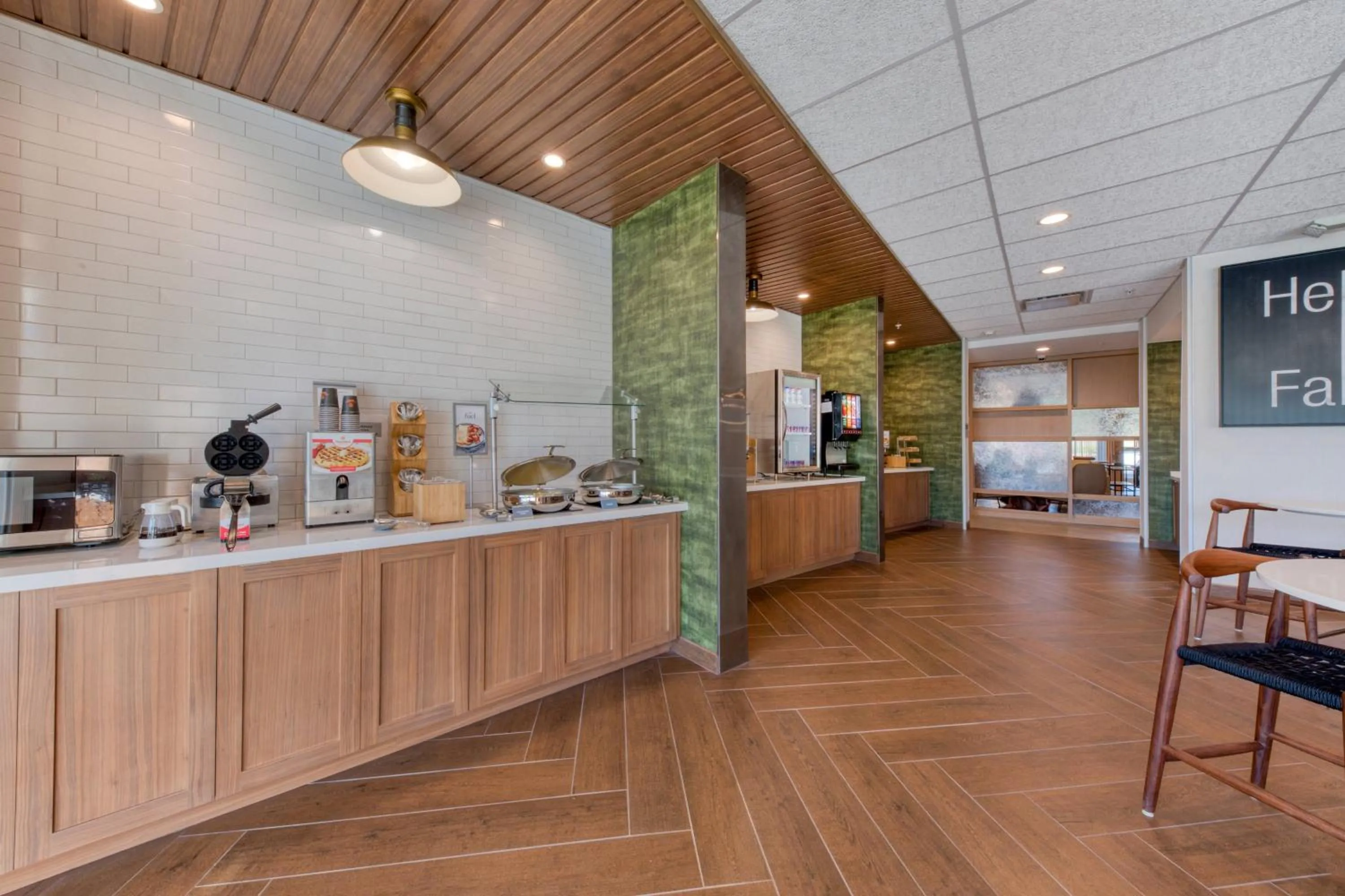 Breakfast in Fairfield Inn & Suites by Marriott Charlotte Belmont