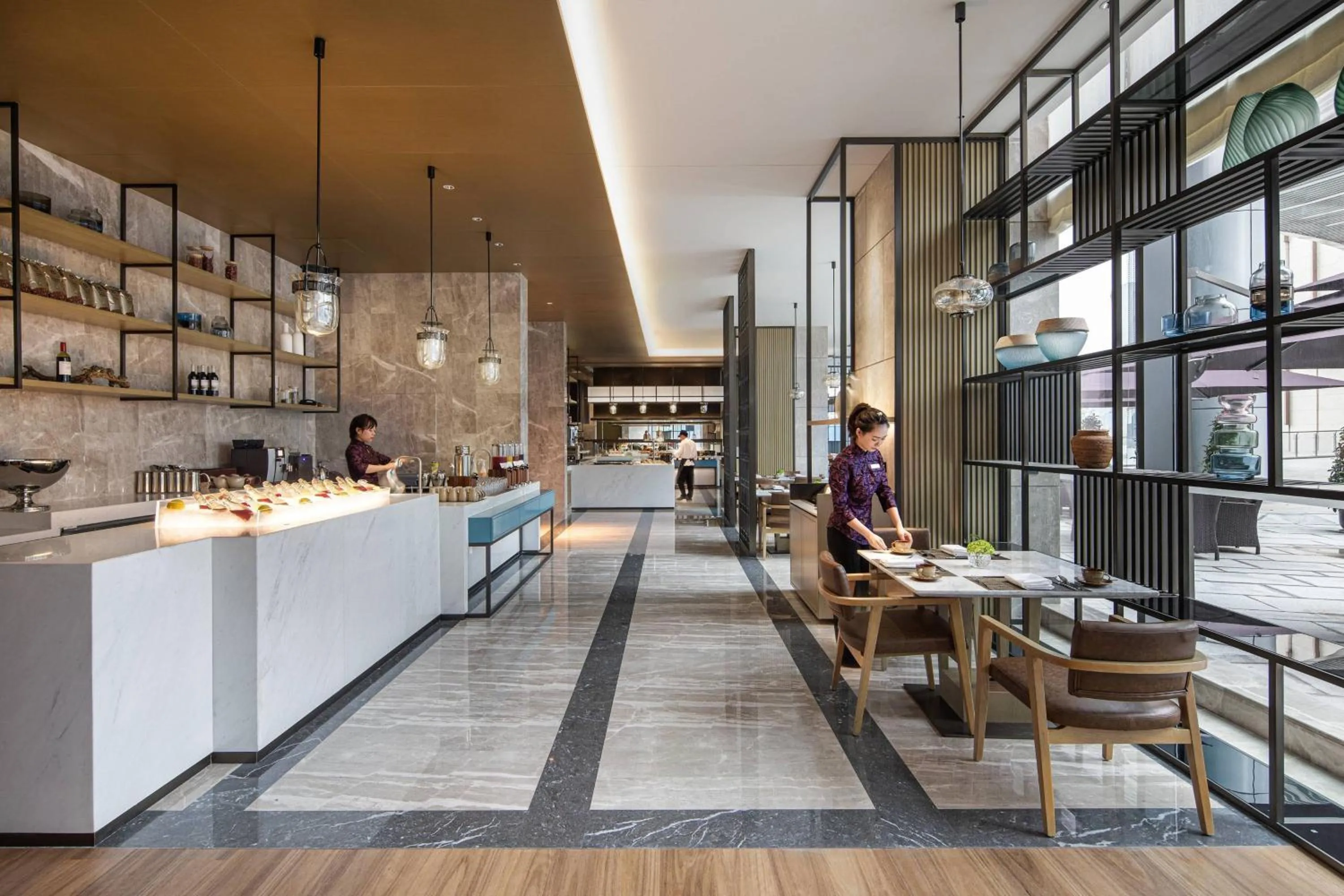 Restaurant/places to eat in Courtyard by Marriott Chengdu South