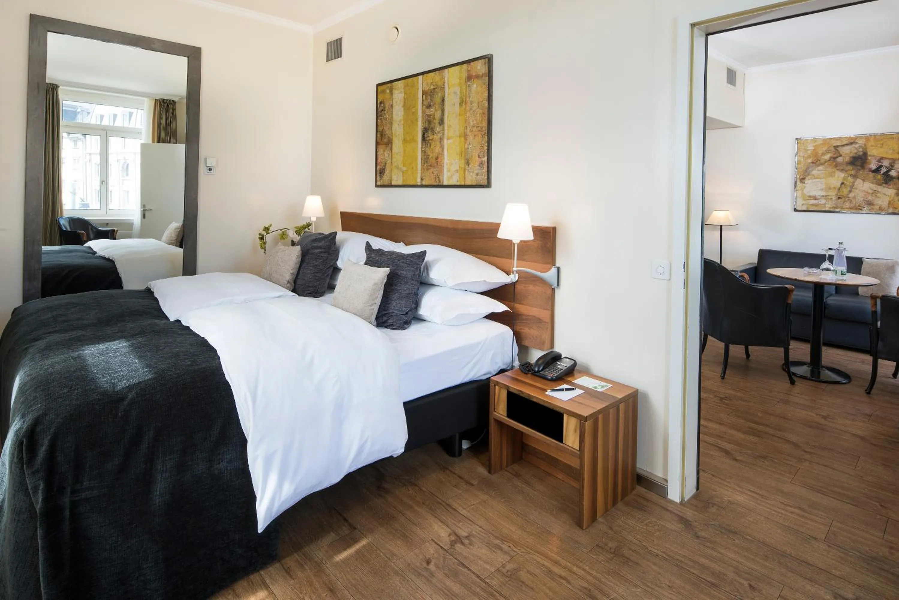 Bed in Central Plaza