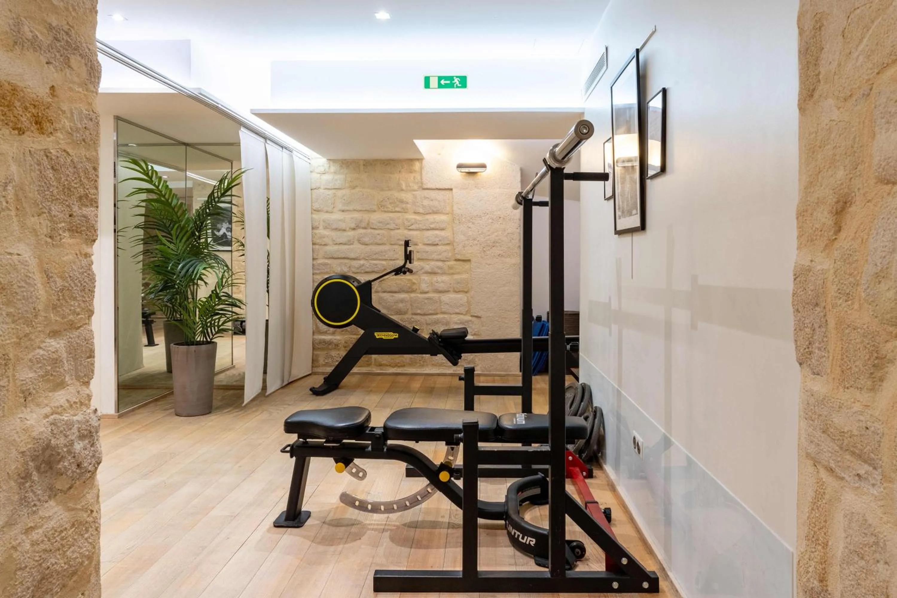 Fitness centre/facilities in Le 123 Sébastopol - Astotel