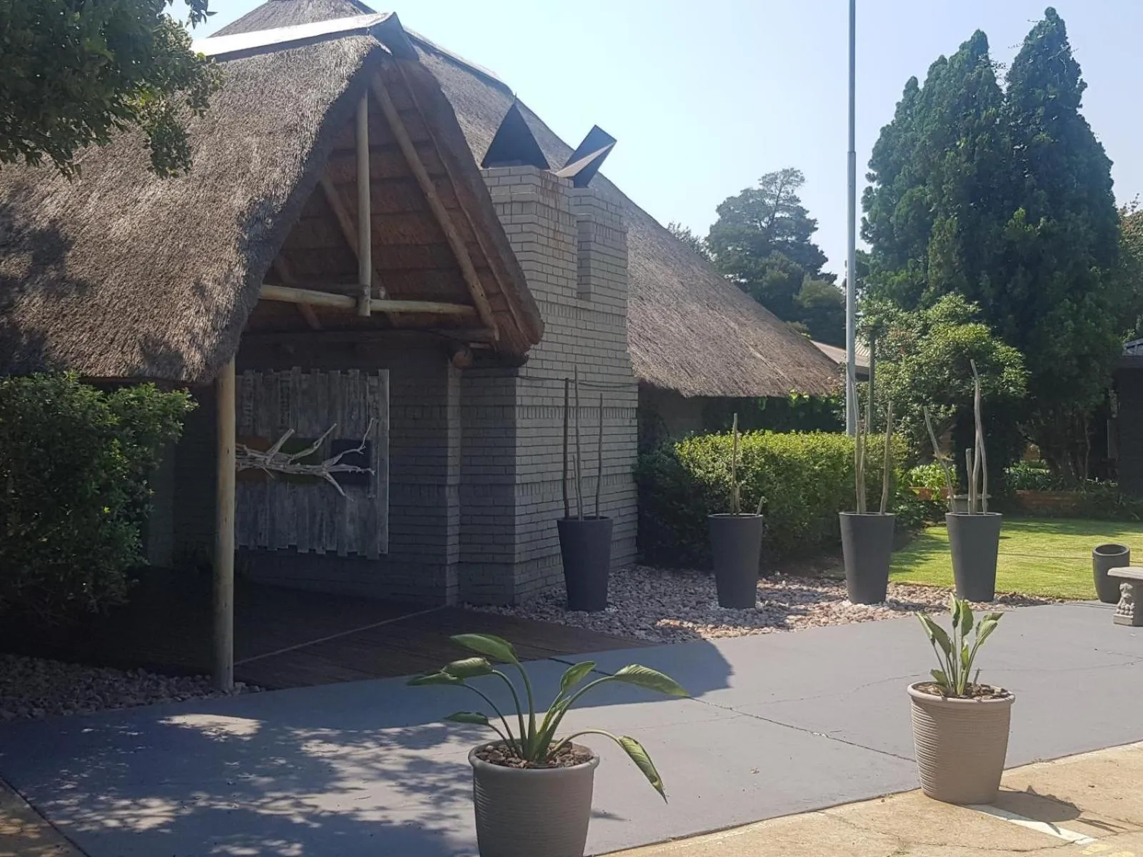 Property building in Vista ORT