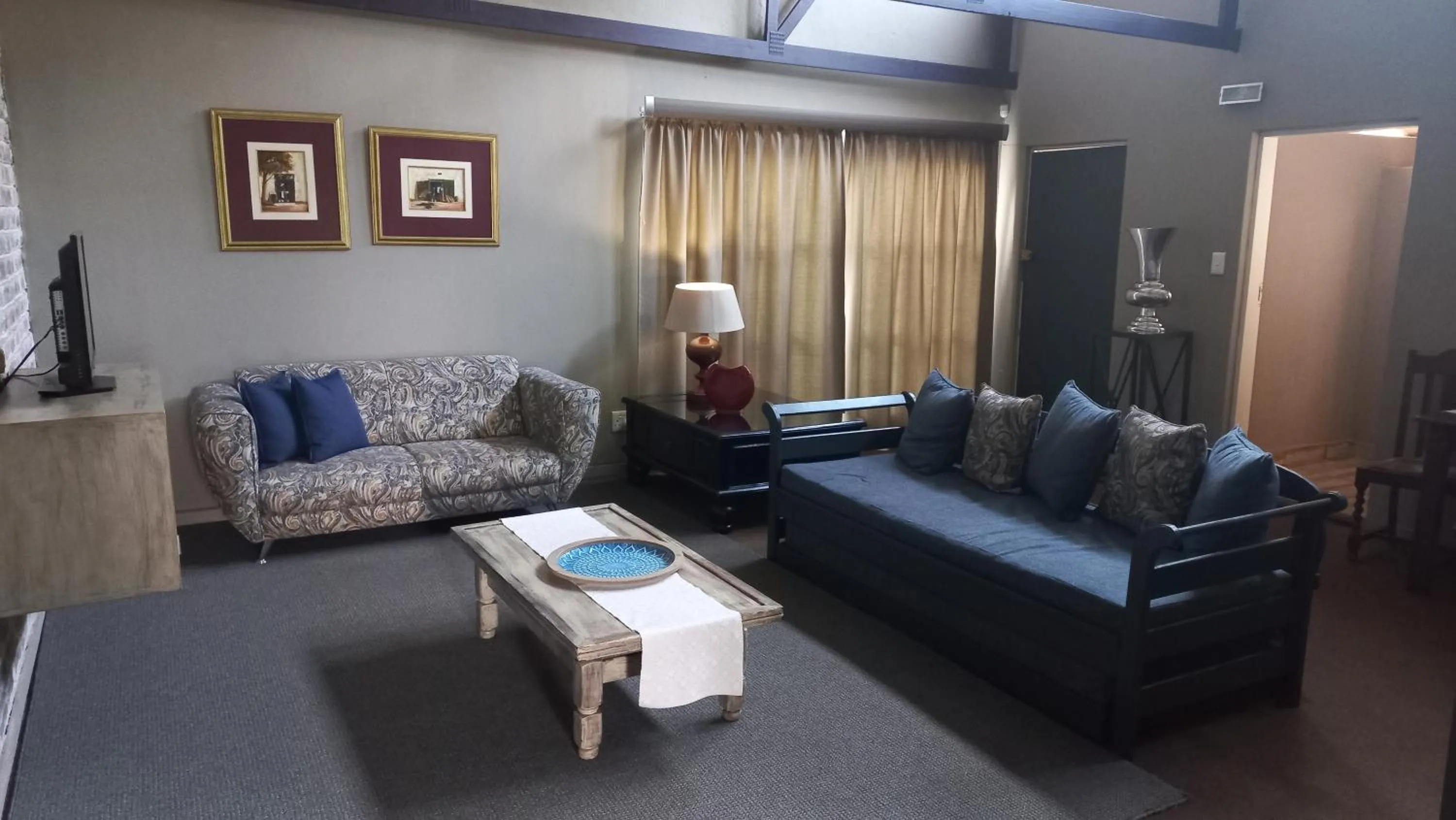 TV and multimedia in L'anda Guesthouse & self catering