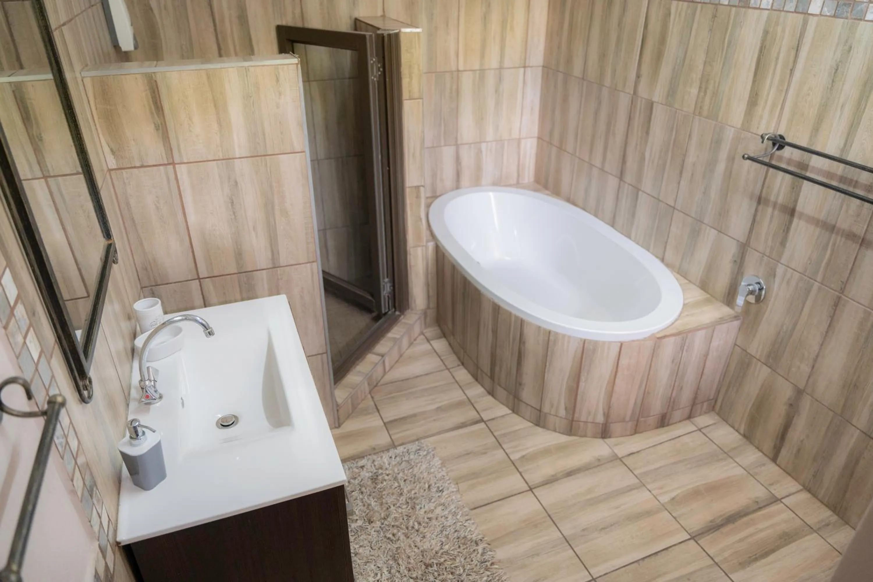 Bathroom in L'anda Guesthouse & self catering