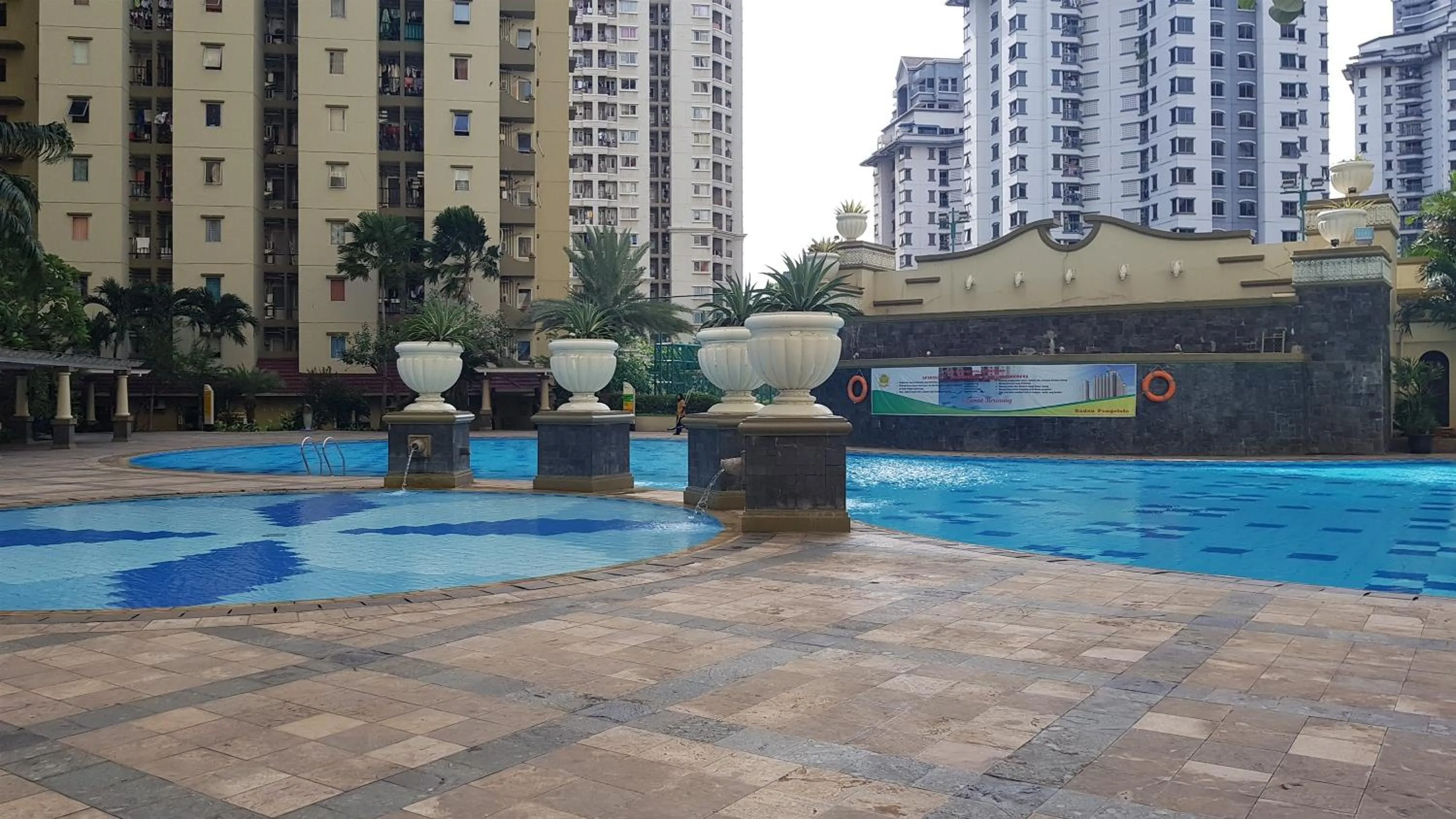 Comfortable 2BR Apartment at Mediterania Palace Residence By Travelio