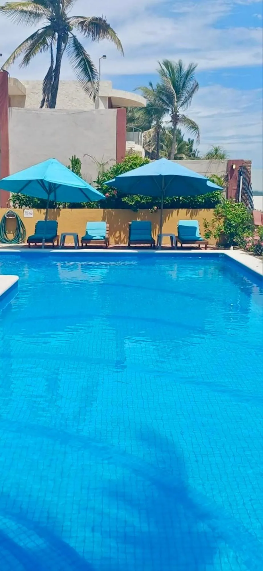 Property building in La Paloma Oceanfront Retreat