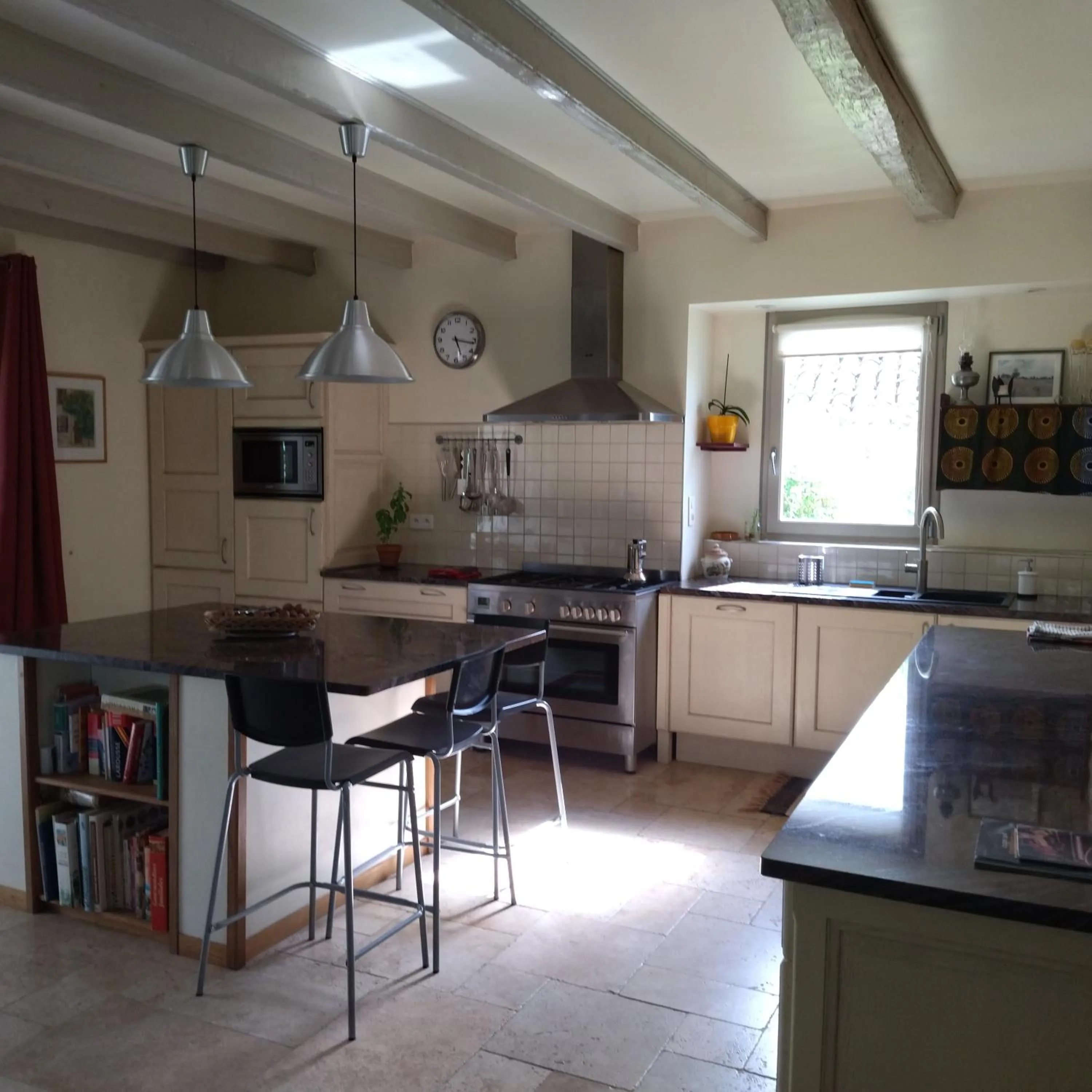 dishwasher in Domaine de Séguéla