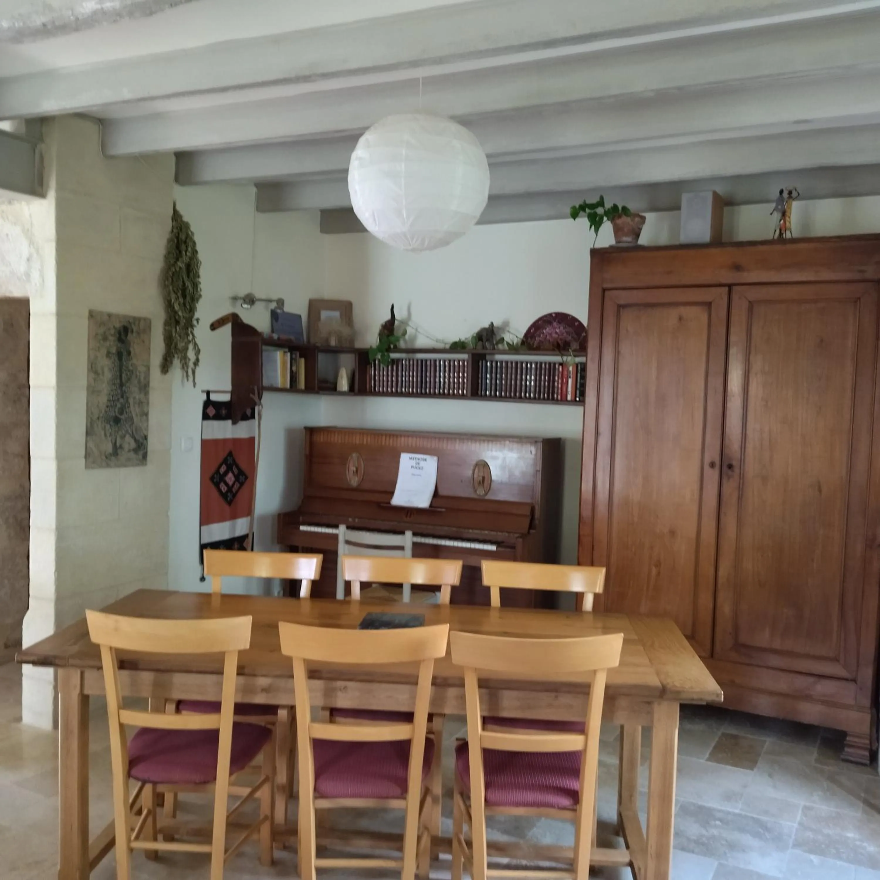 Dining area in Domaine de Séguéla