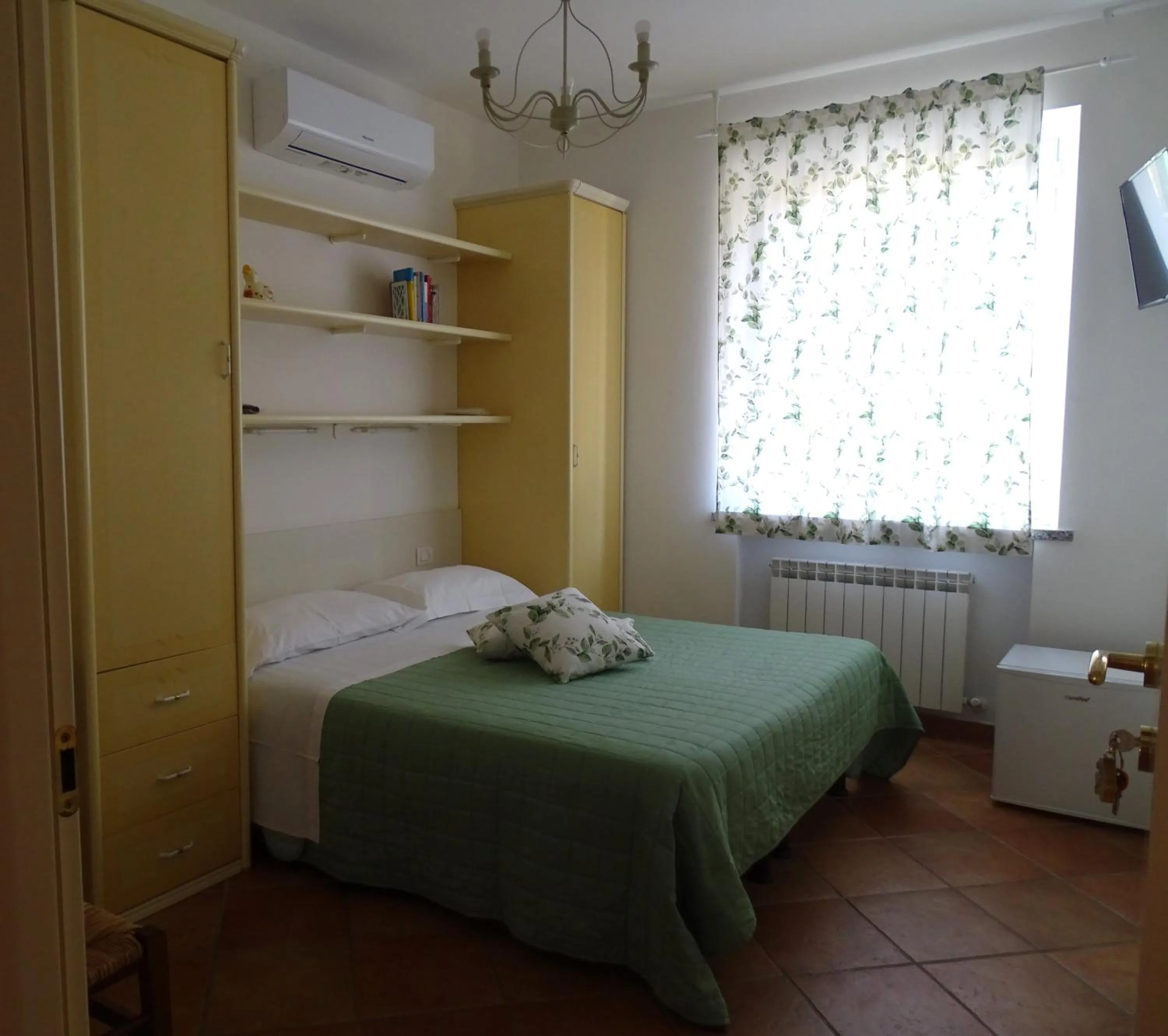 Double Room in Archi Di Sole