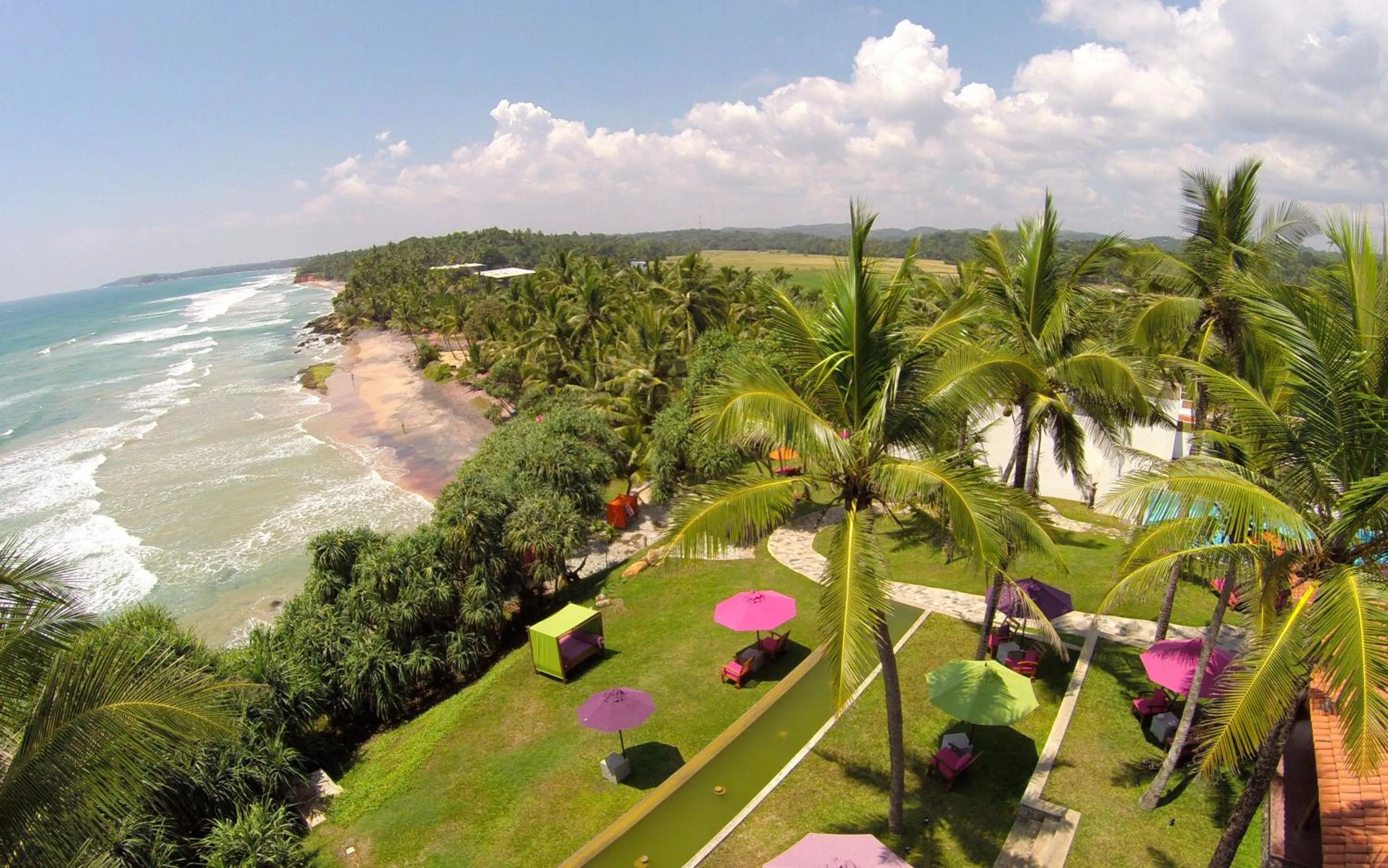 UTMT - Underneath The Mango Tree Spa & Beach Resort