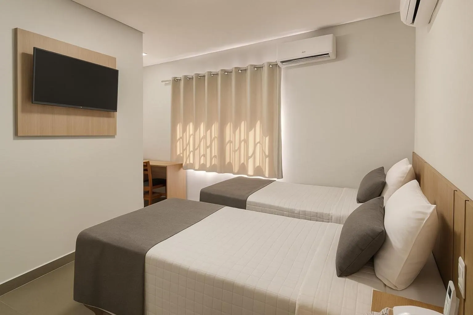 Bed in Hotel Solar Bela Vista