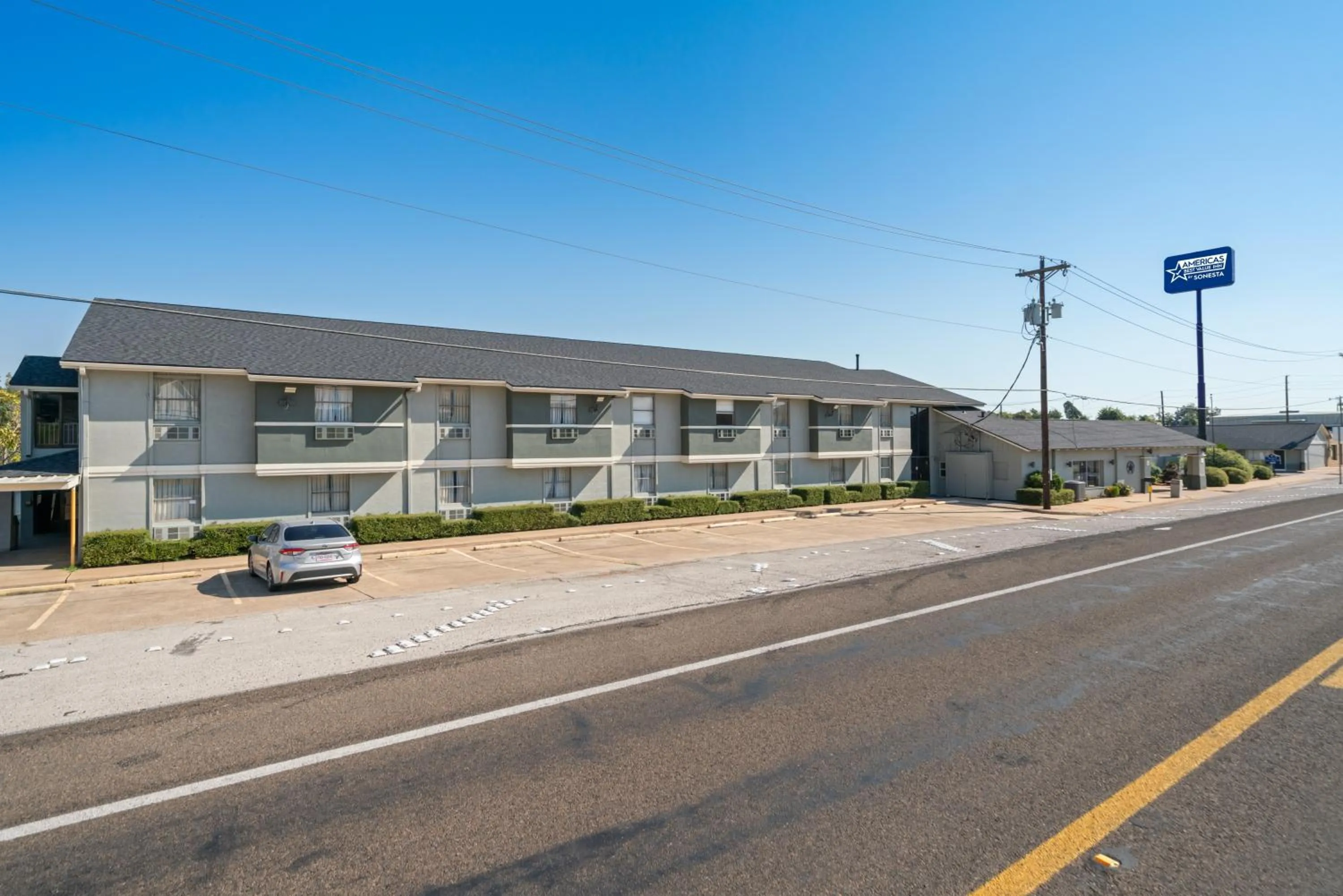 Property building in Americas Best Value Inn & Suites Brenham