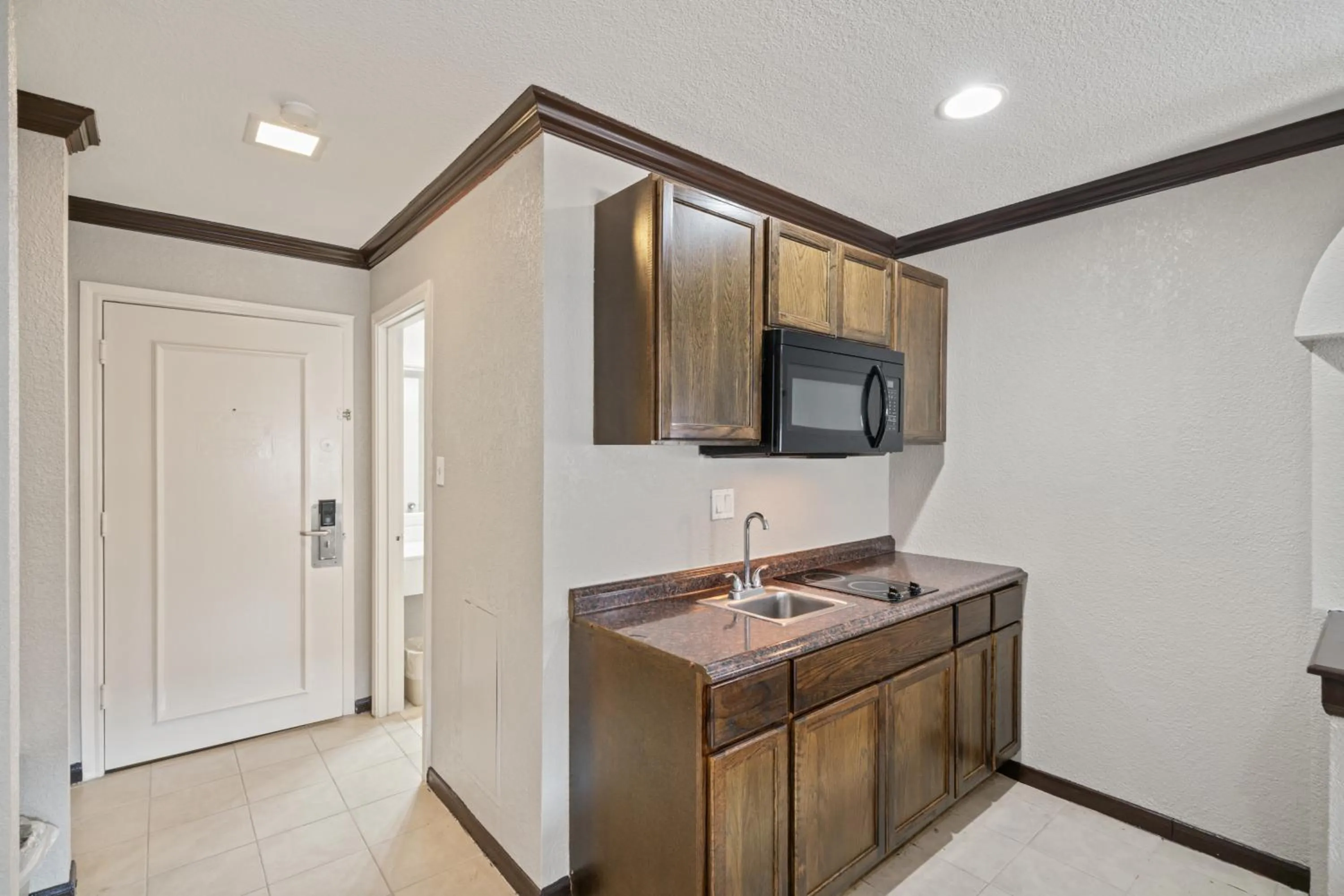 Kitchen or kitchenette in Americas Best Value Inn & Suites Brenham