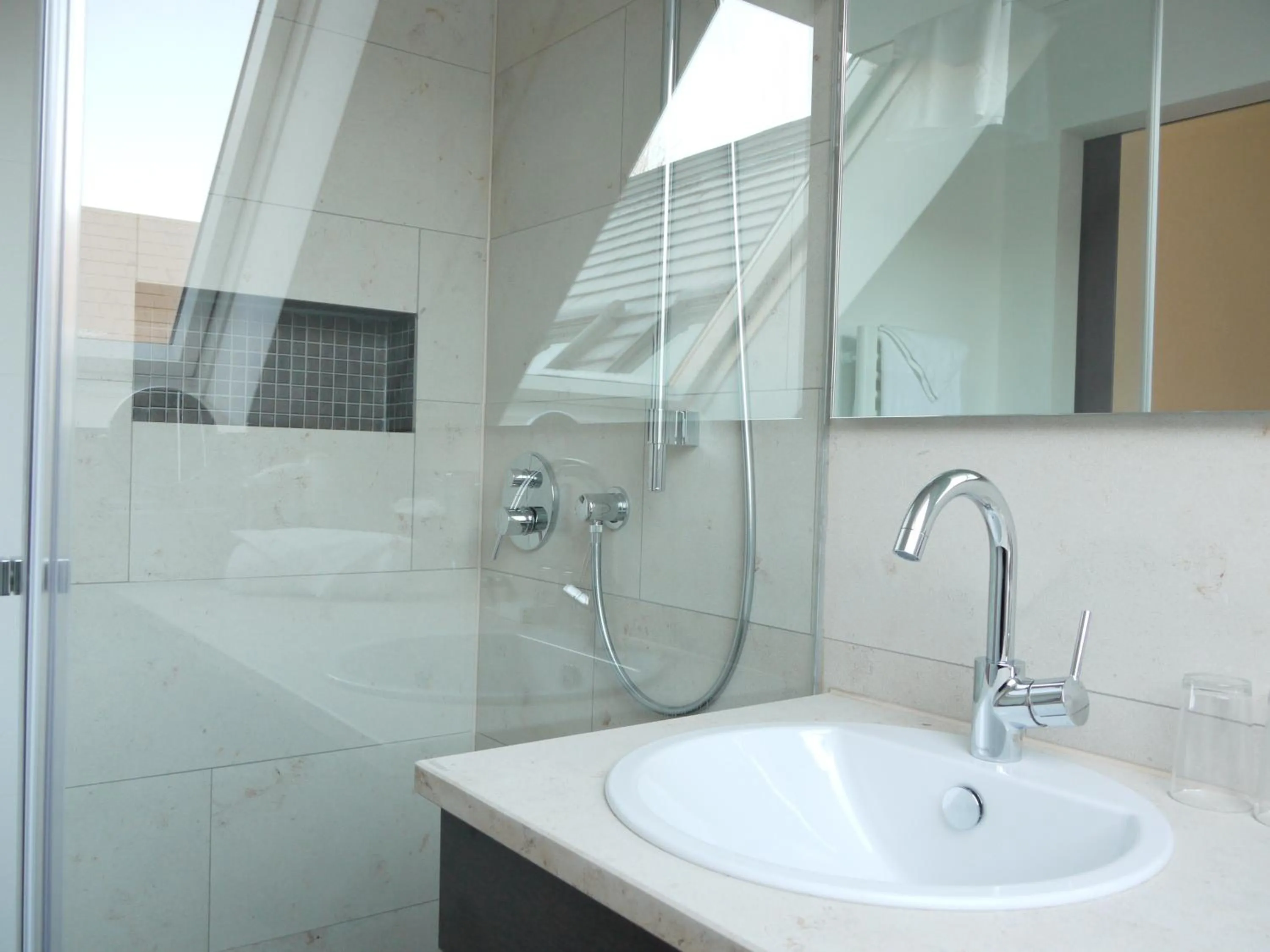 Bathroom in KH Hotel mit Restaurant