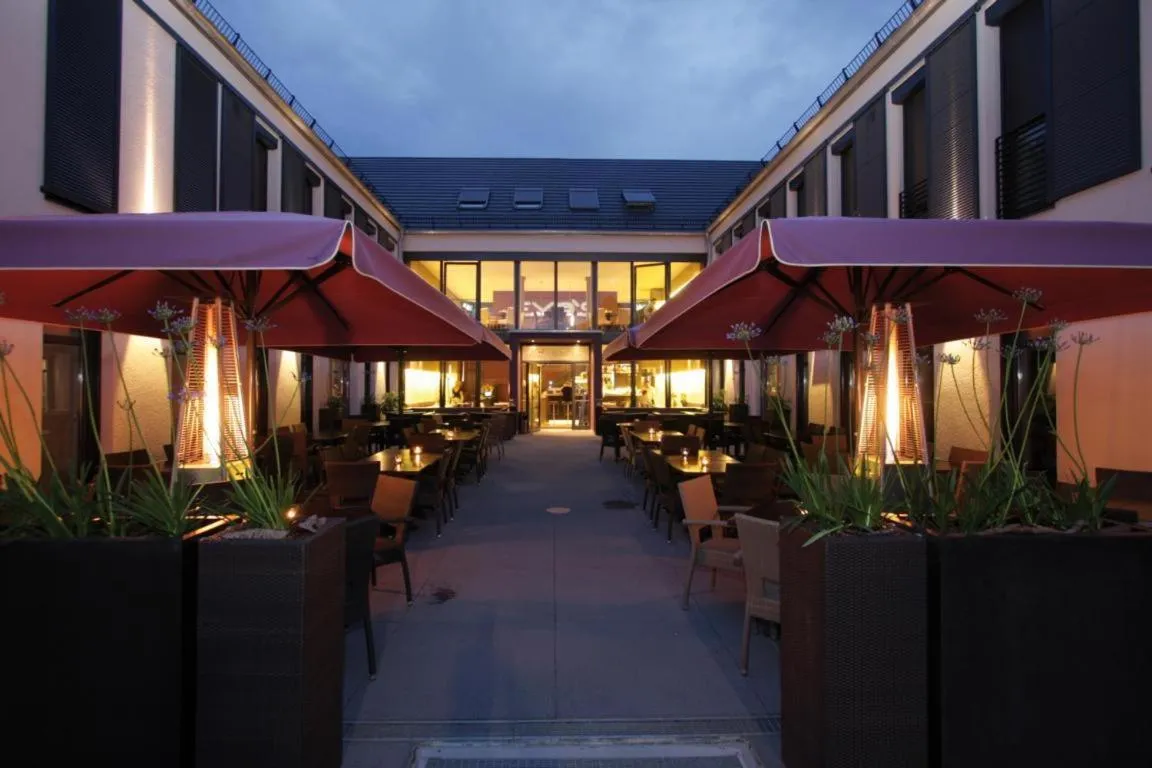 Restaurant/places to eat in KH Hotel mit Restaurant